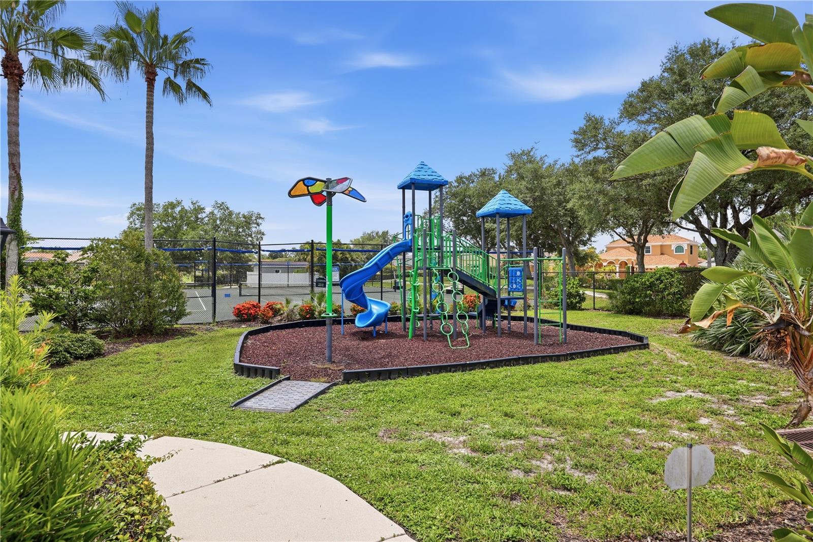 LAKESIDE PLANTATION - Residential