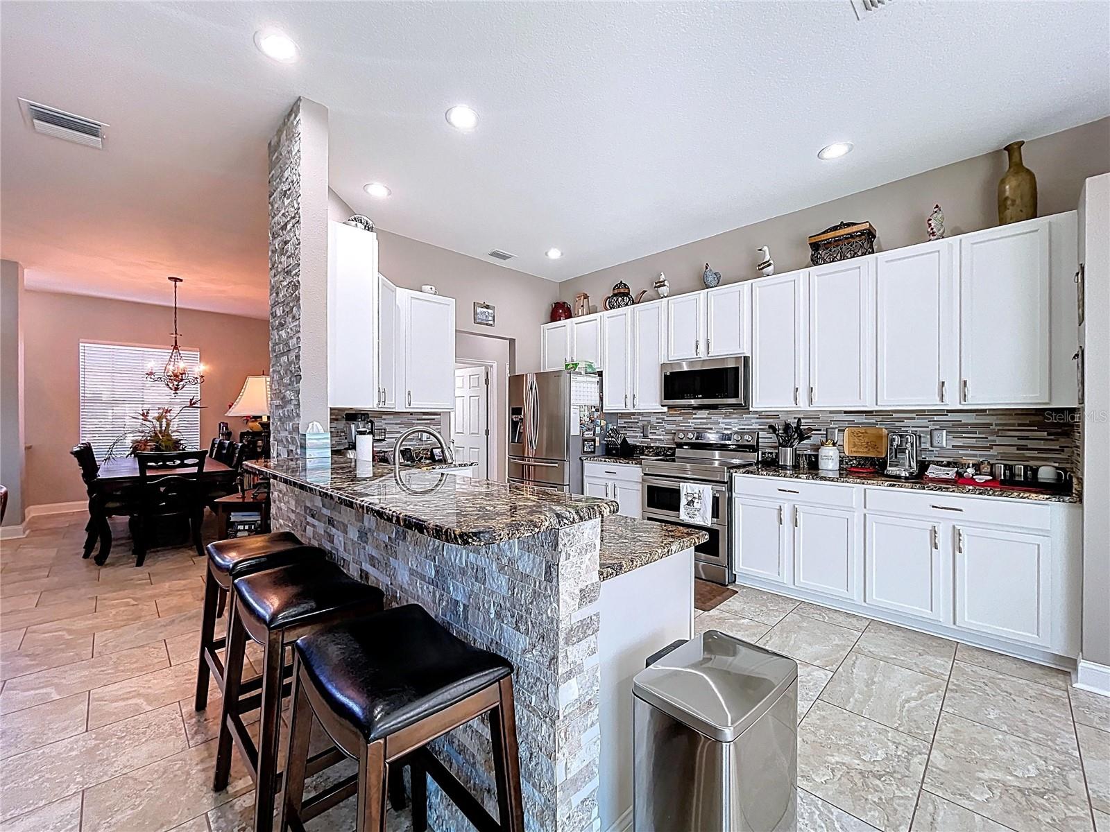 VALENCIA GARDENS PH 01 - Residential