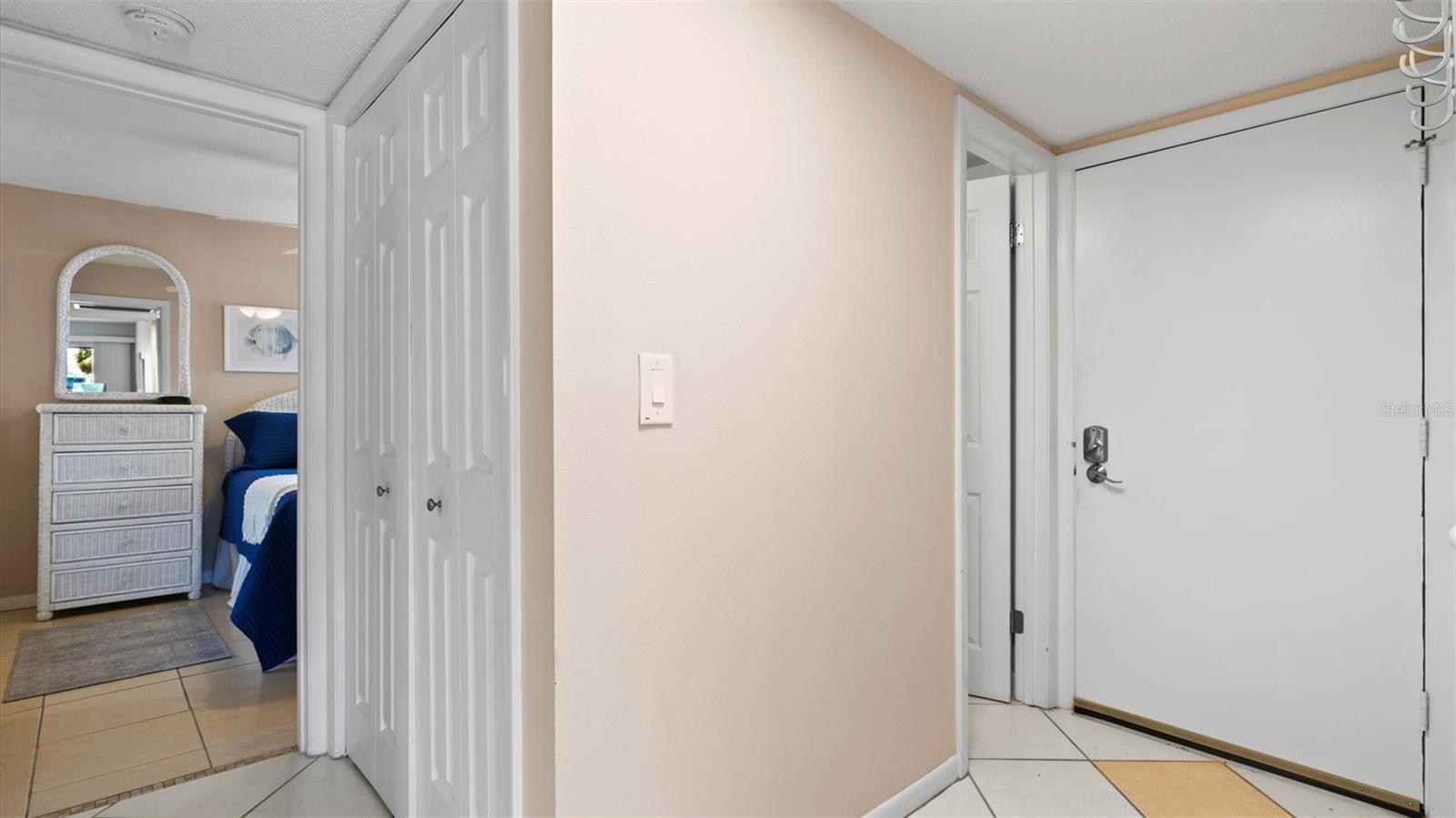 MIDNIGHT COVE II - Residential Lease