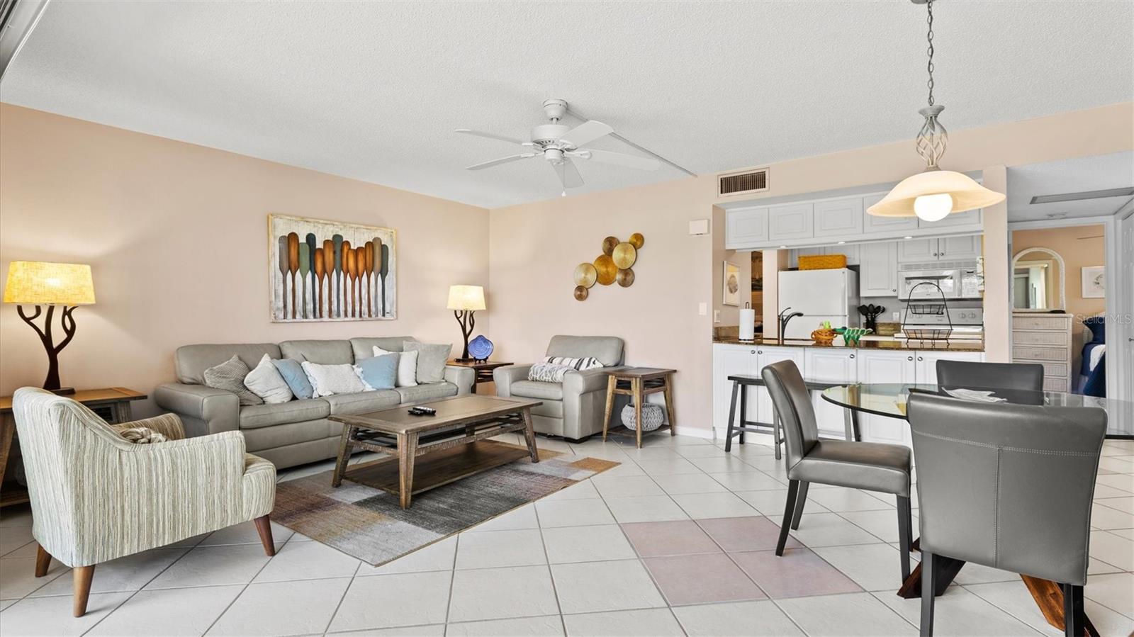 MIDNIGHT COVE II - Residential Lease