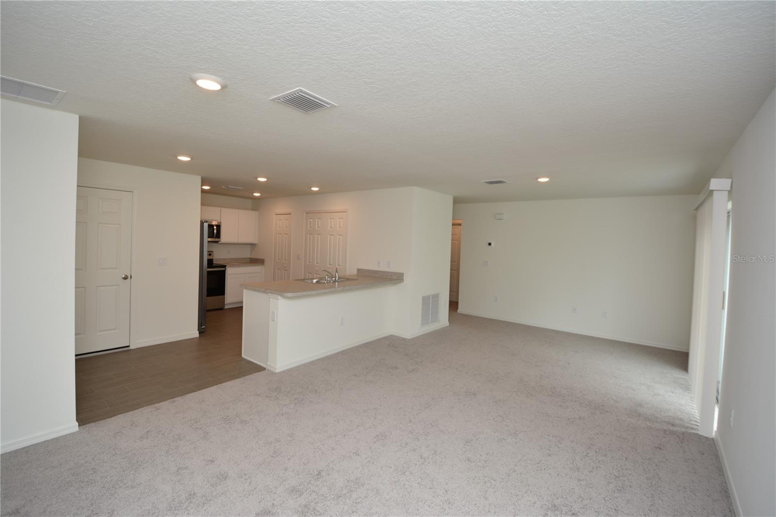 INDIAN TRAILS - Residential Lease
