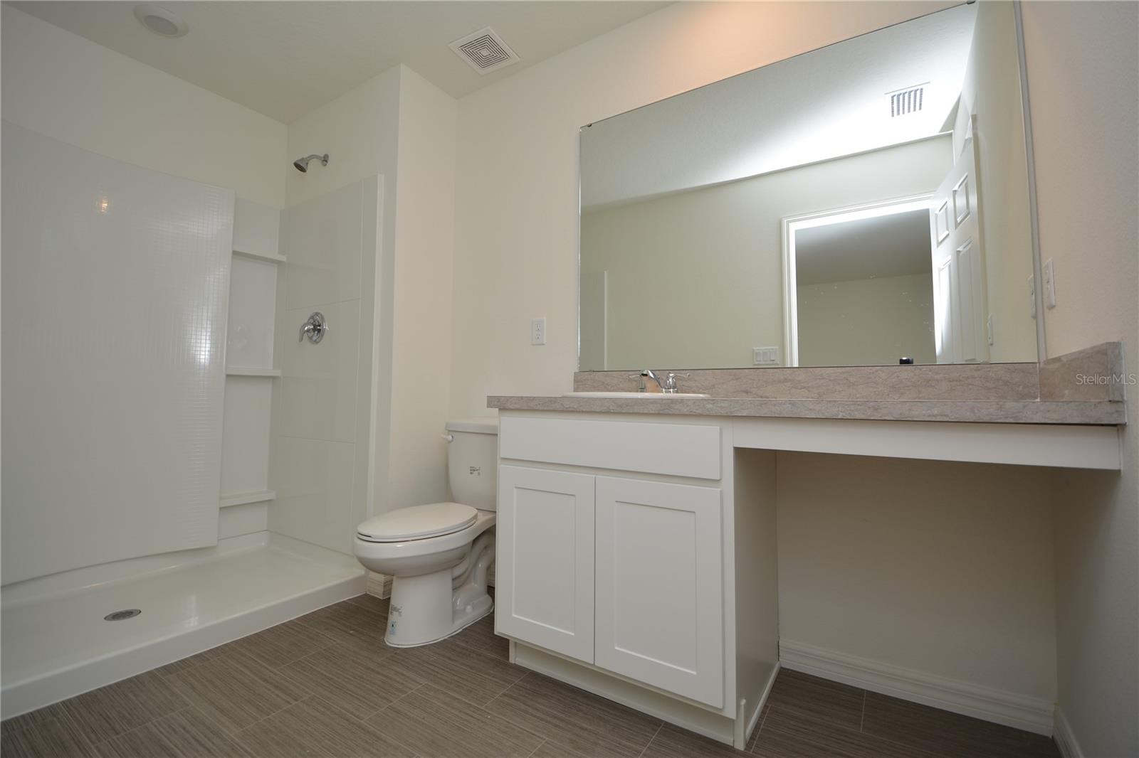 INDIAN TRAILS - Residential Lease