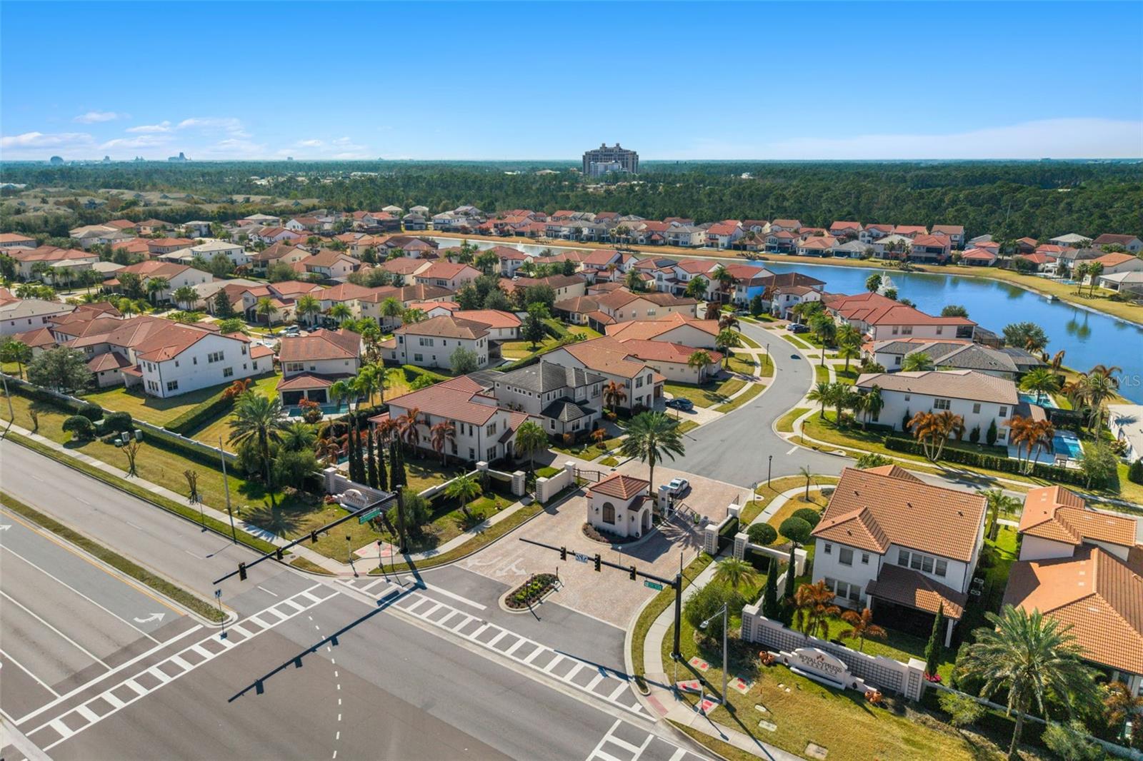 ROYAL CYPRESS PRESERVE-PH 4 - Residential
