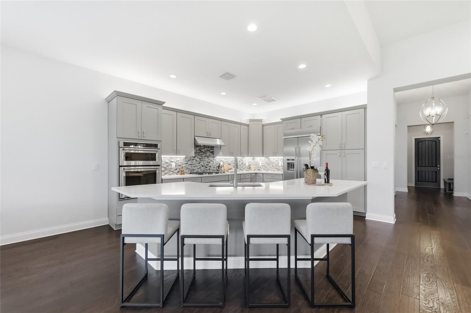 ROYAL CYPRESS PRESERVE-PH 4 - Residential