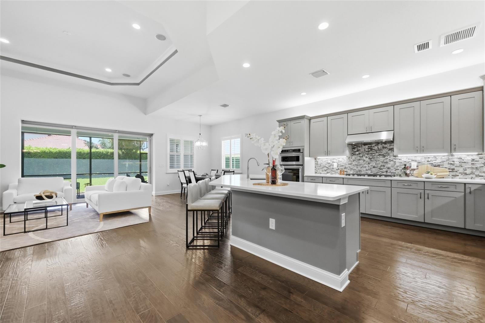 ROYAL CYPRESS PRESERVE-PH 4 - Residential