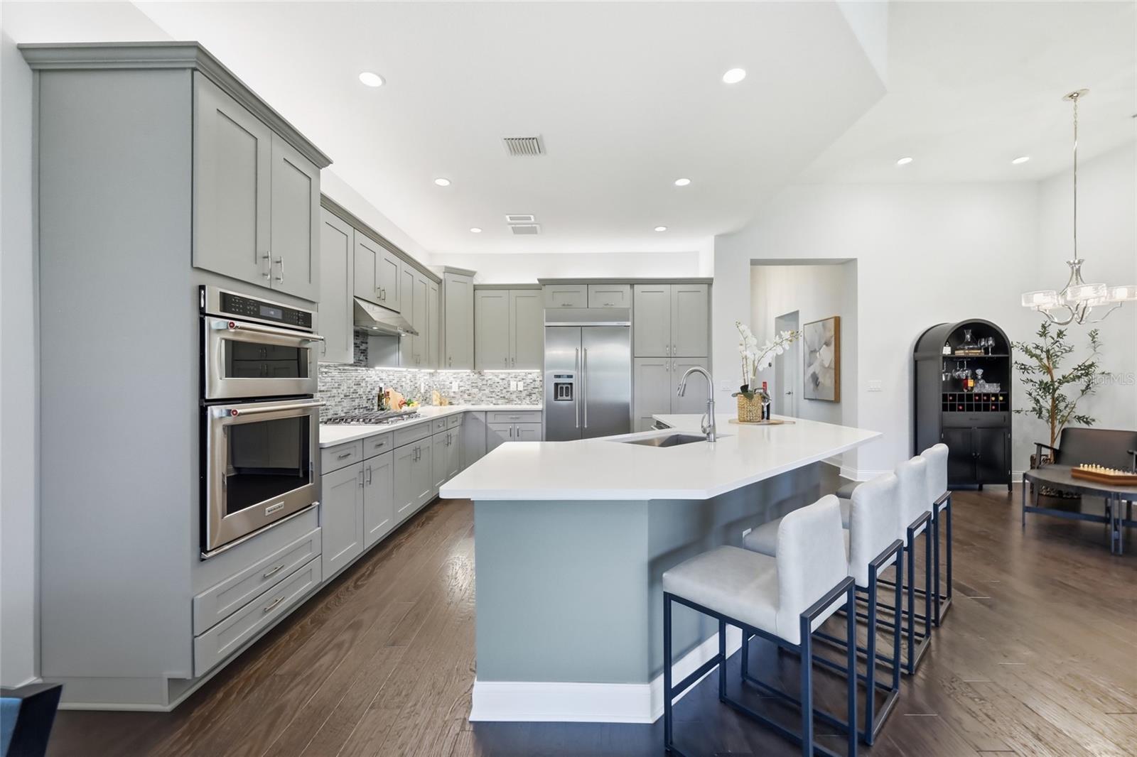 ROYAL CYPRESS PRESERVE-PH 4 - Residential