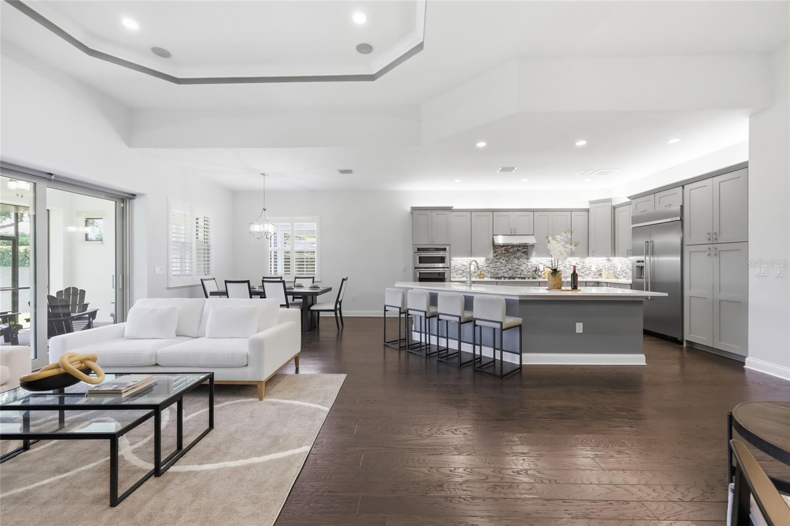 ROYAL CYPRESS PRESERVE-PH 4 - Residential