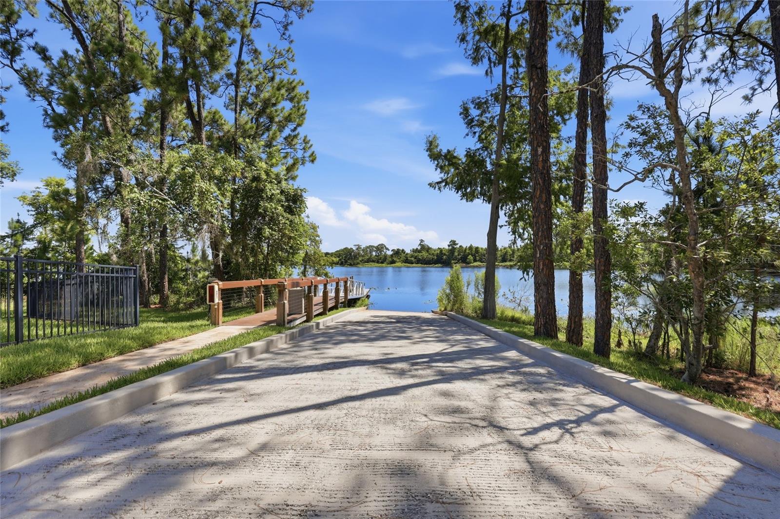 ROYAL CYPRESS PRESERVE-PH 4 - Residential