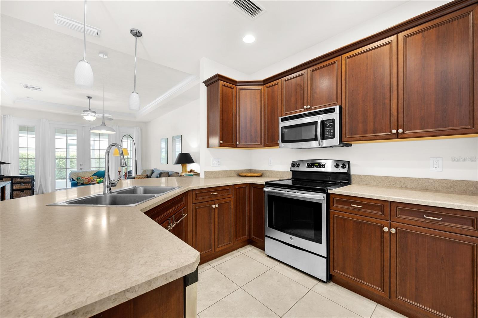 VILLAS OF WEST END UNIT B PH 1 - Residential