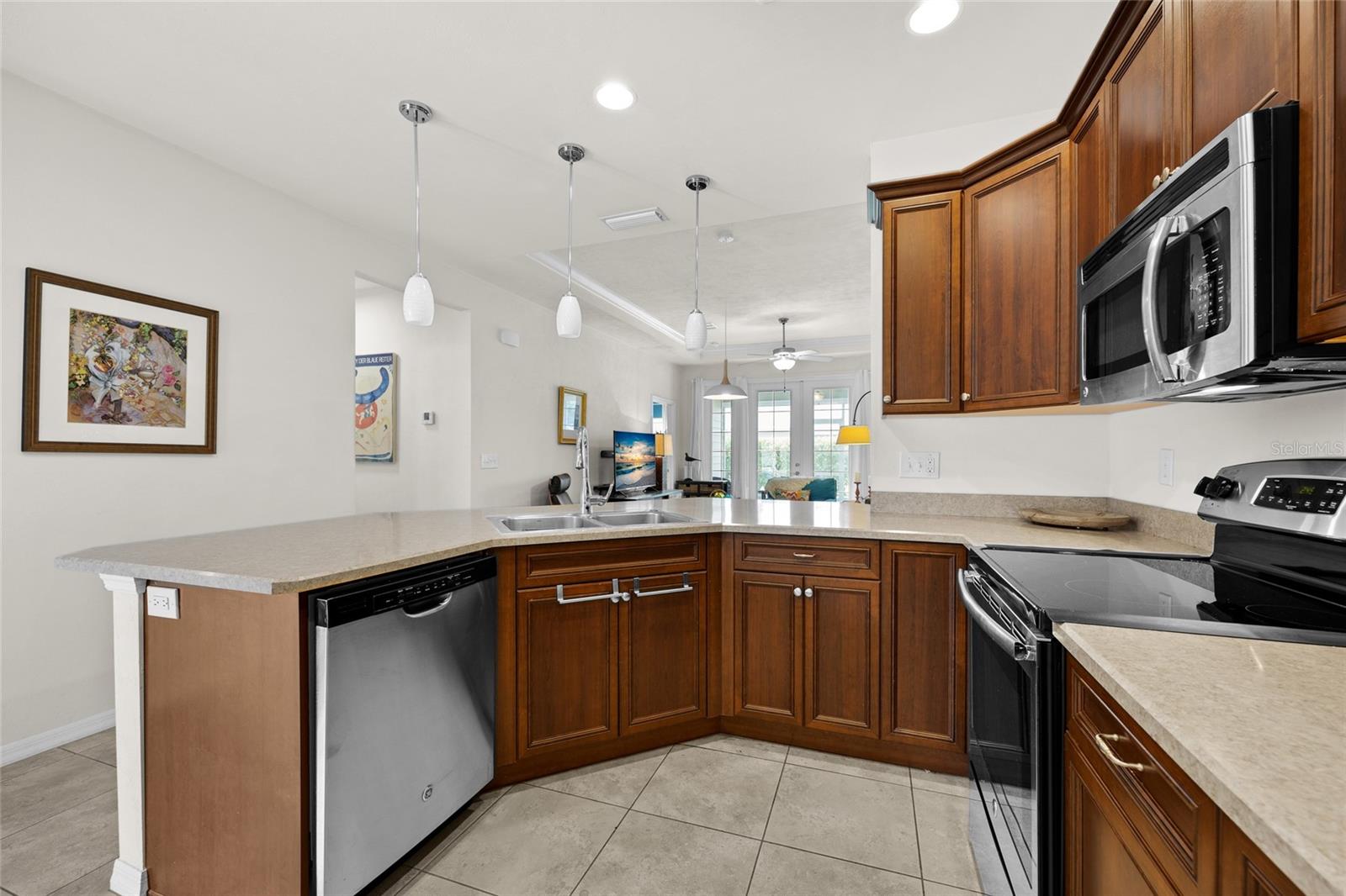 VILLAS OF WEST END UNIT B PH 1 - Residential