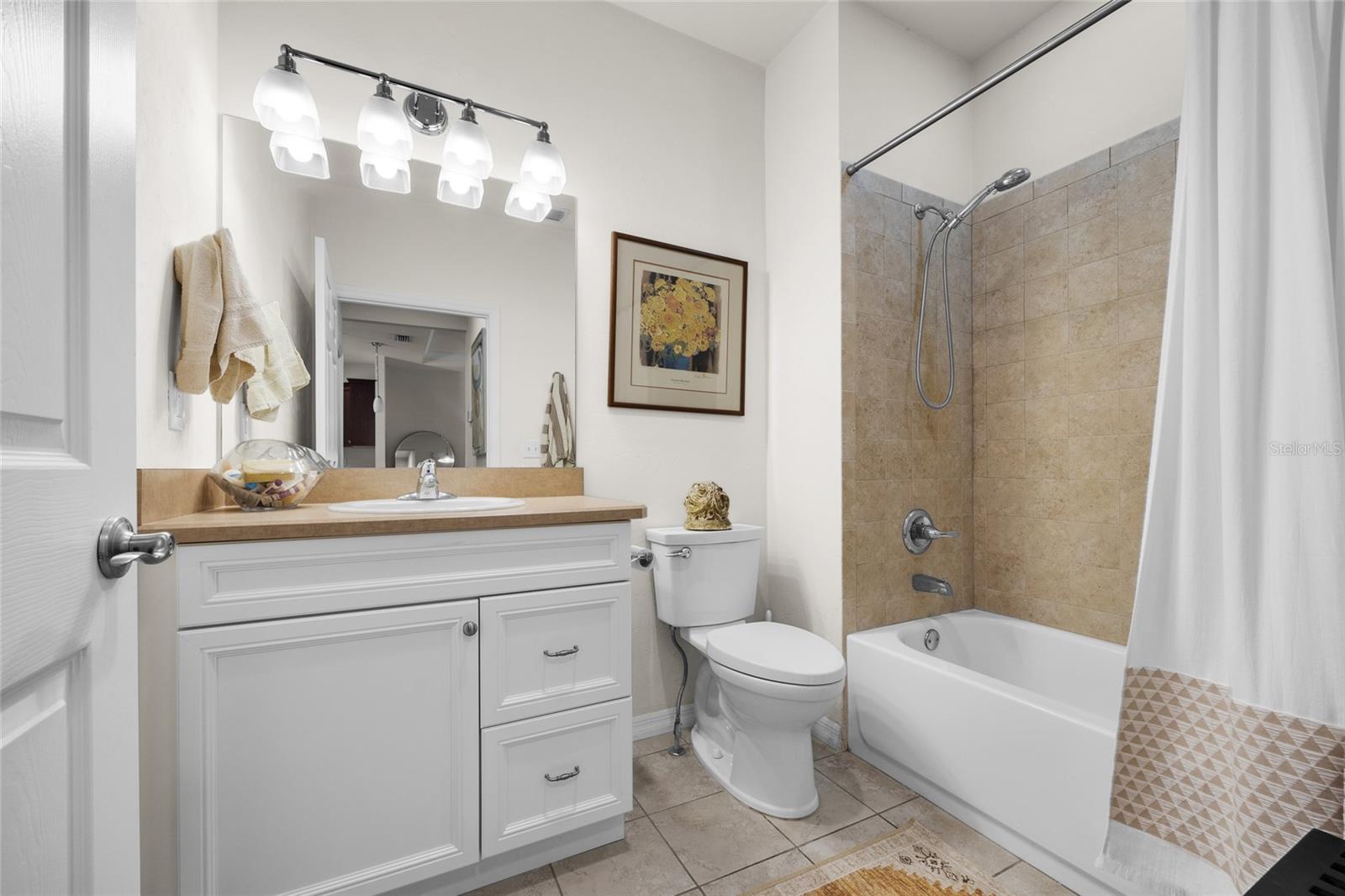 VILLAS OF WEST END UNIT B PH 1 - Residential