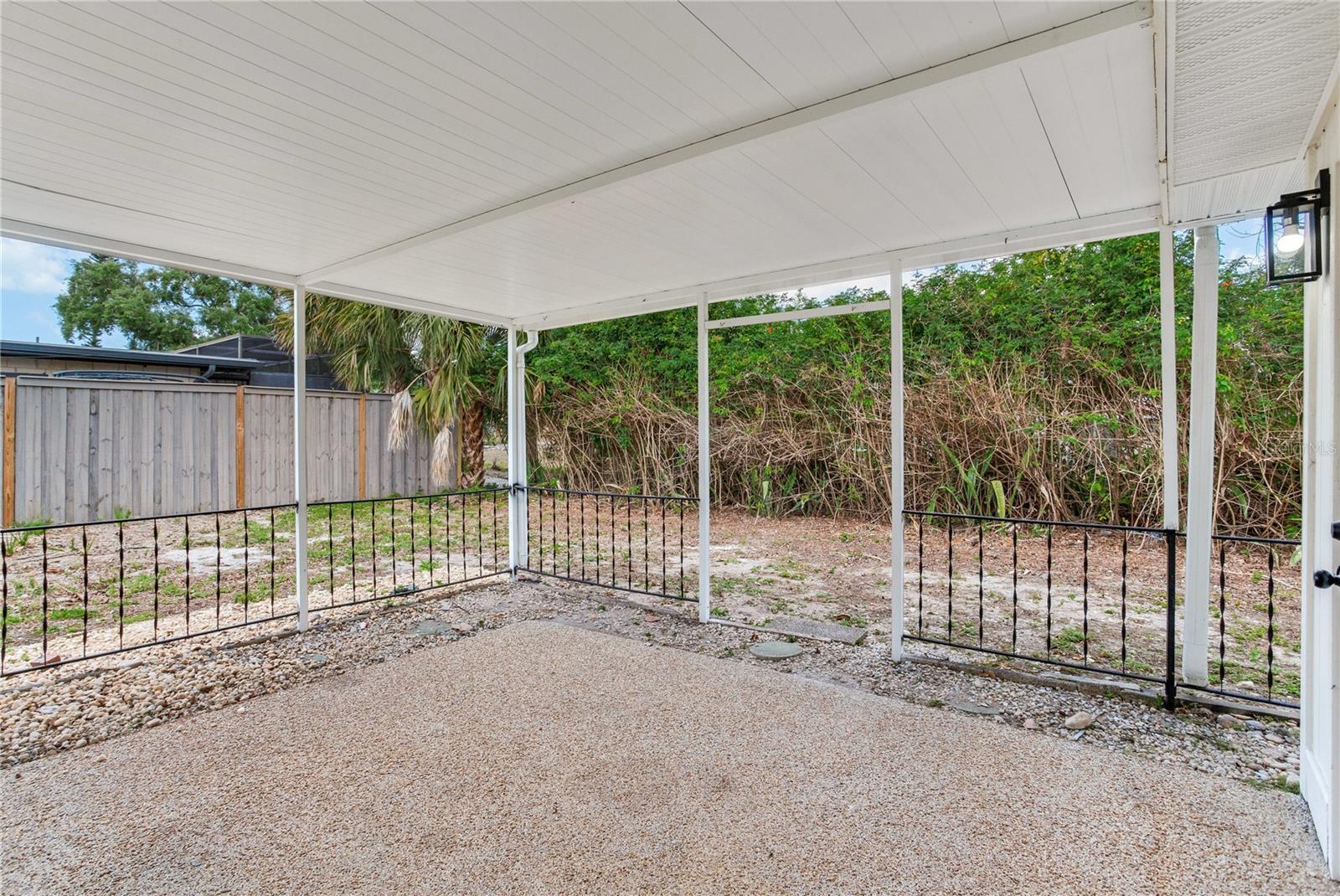 SOUTH GATE - Residential