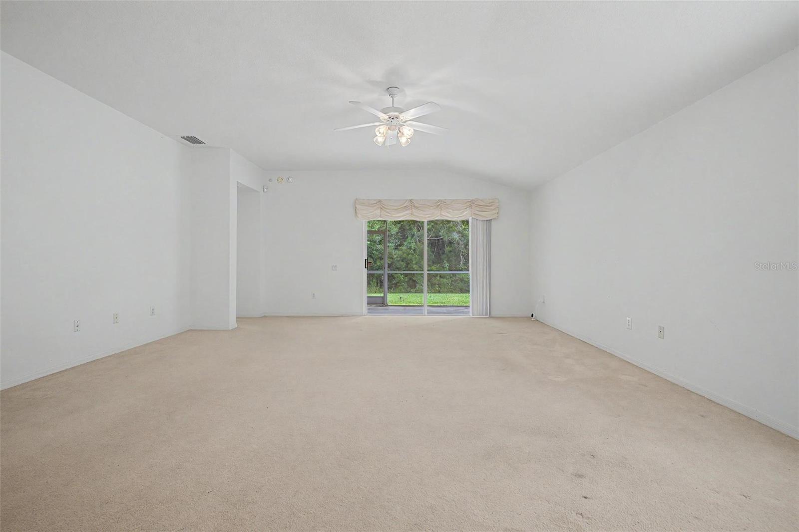 LEXINGTON OAKS PH 02 - Residential