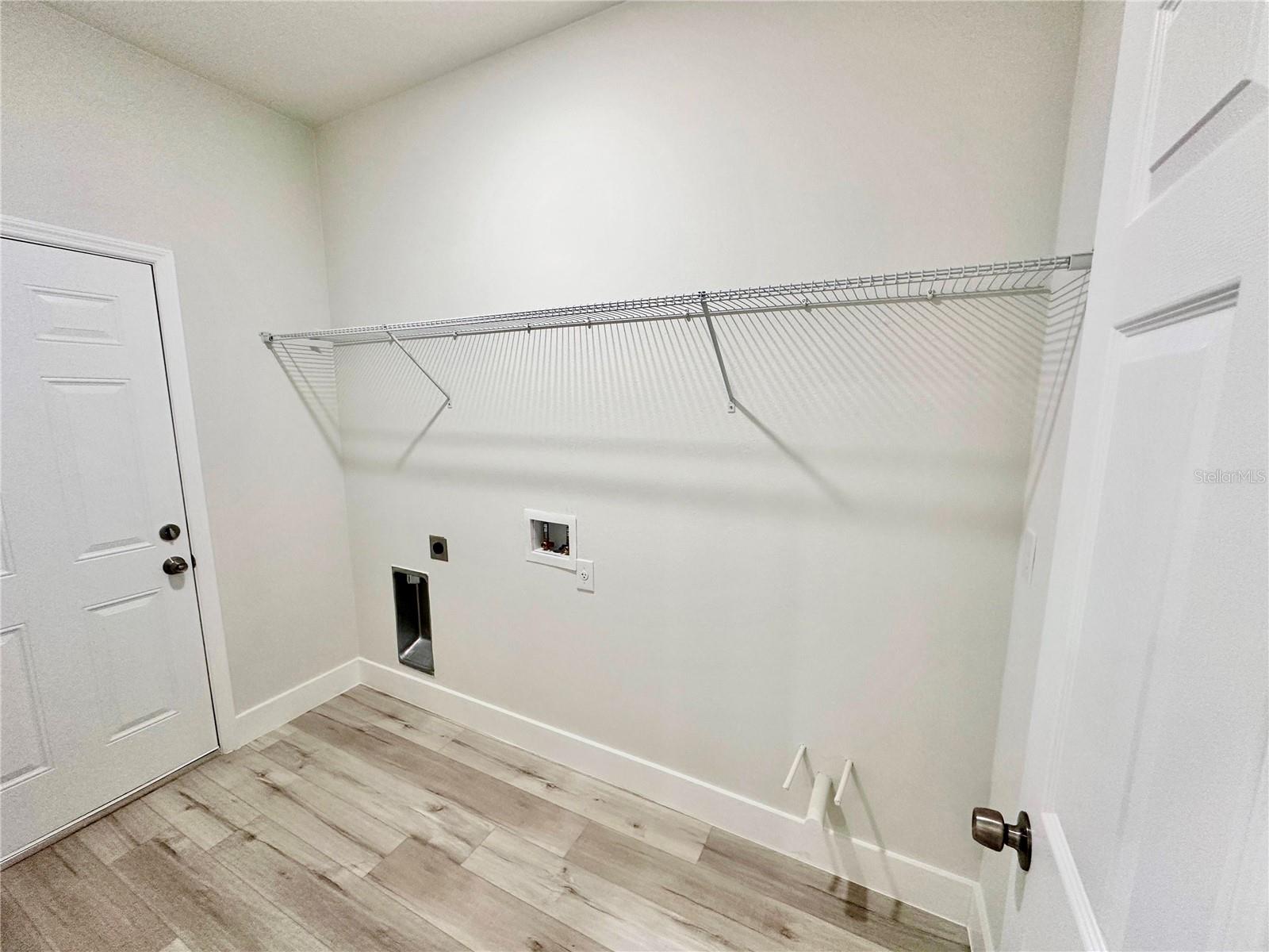 CITRUS SPGS UNIT 21 - Residential