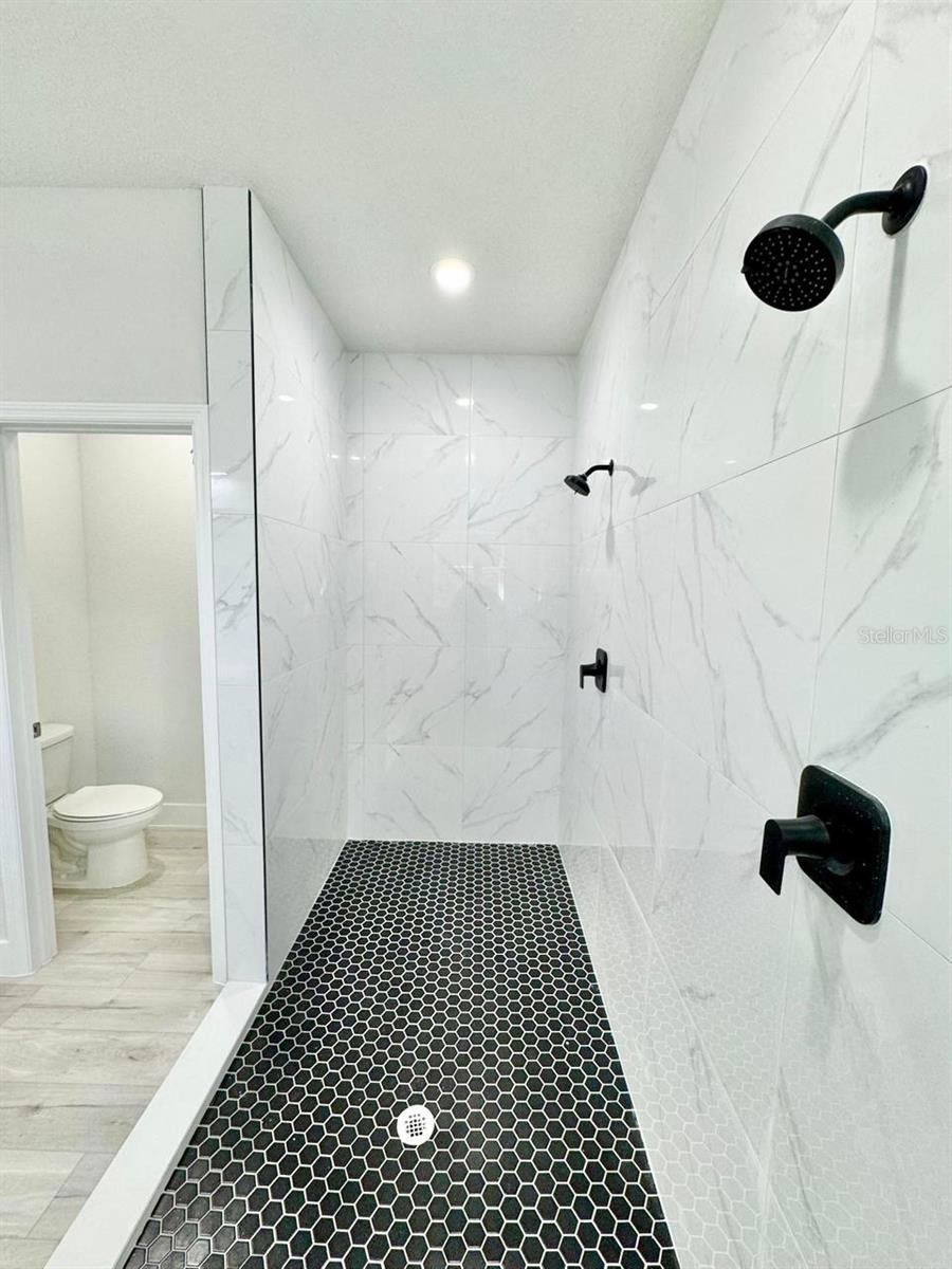 CITRUS SPGS UNIT 21 - Residential