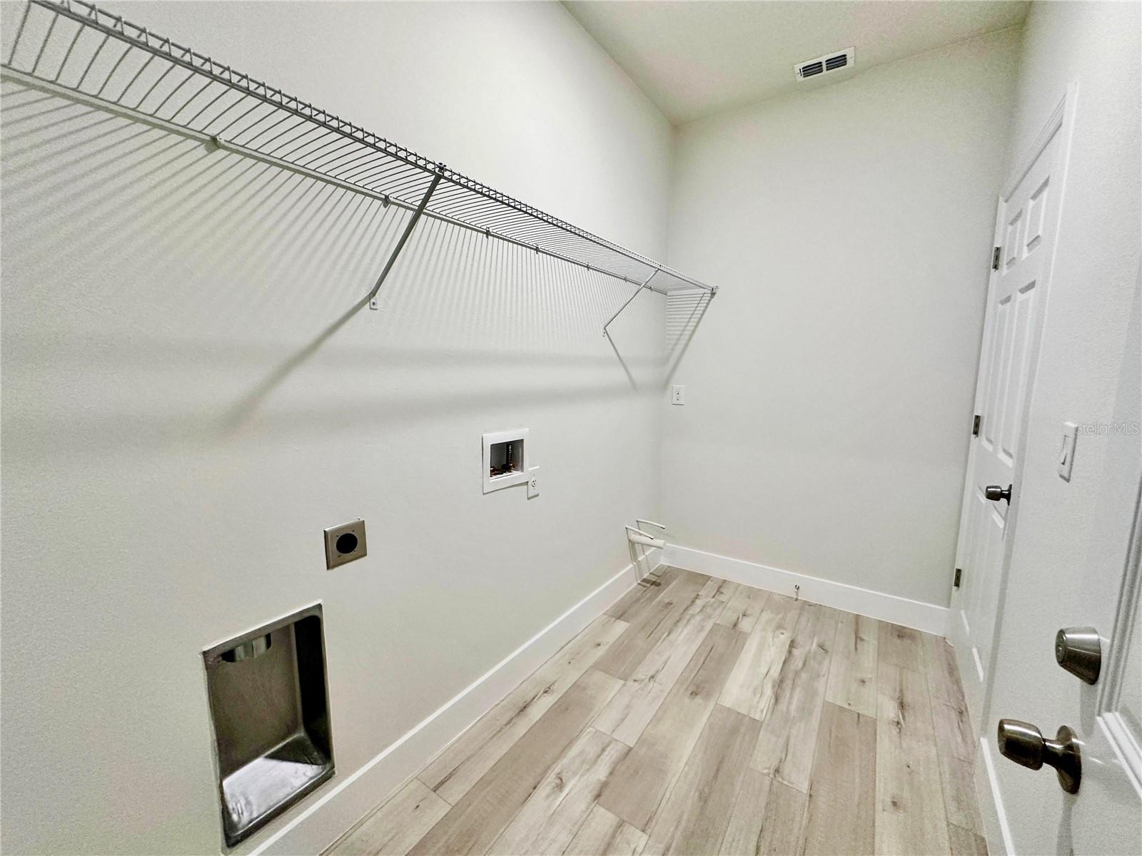 CITRUS SPGS UNIT 21 - Residential