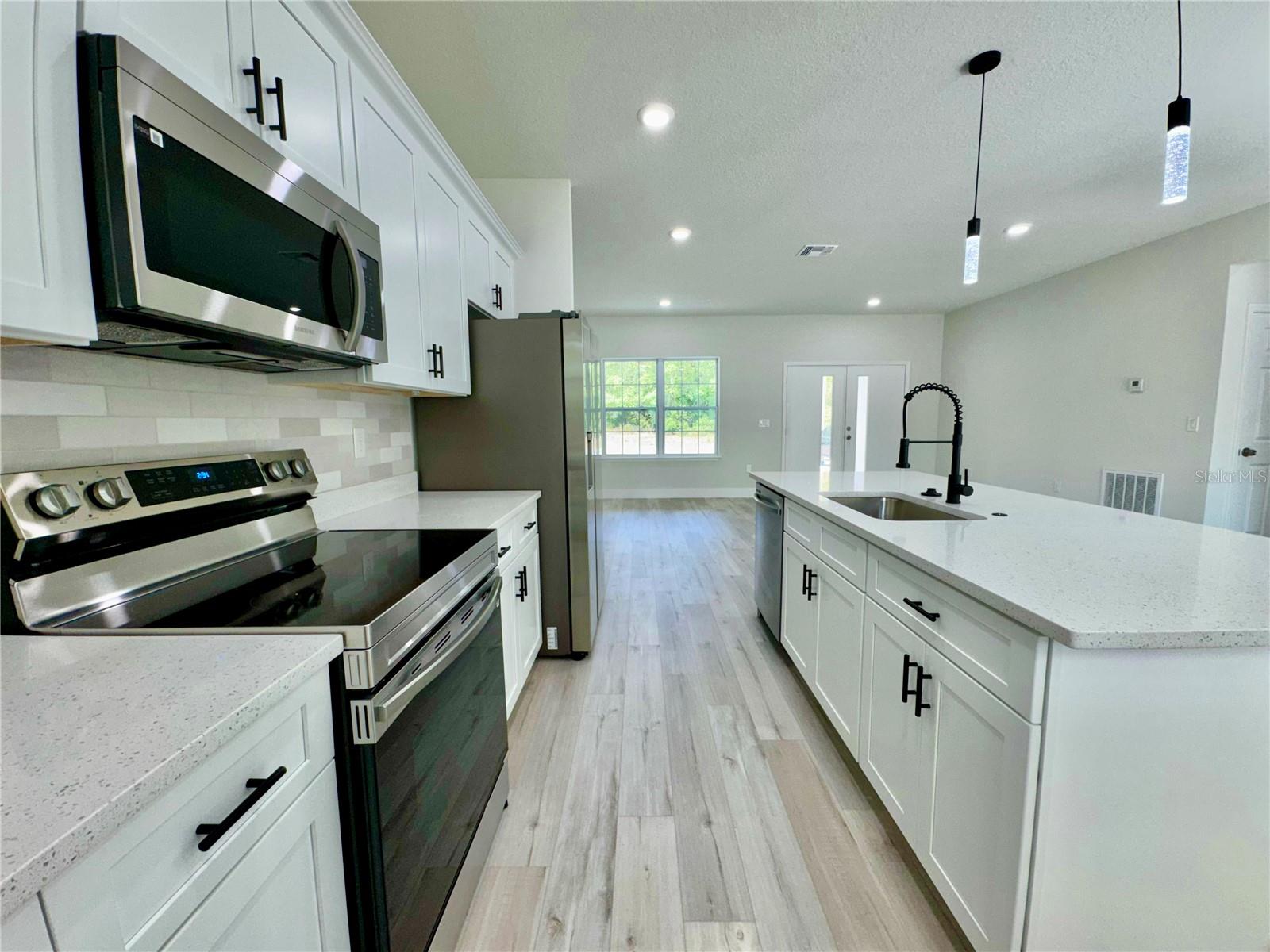 CITRUS SPGS UNIT 21 - Residential