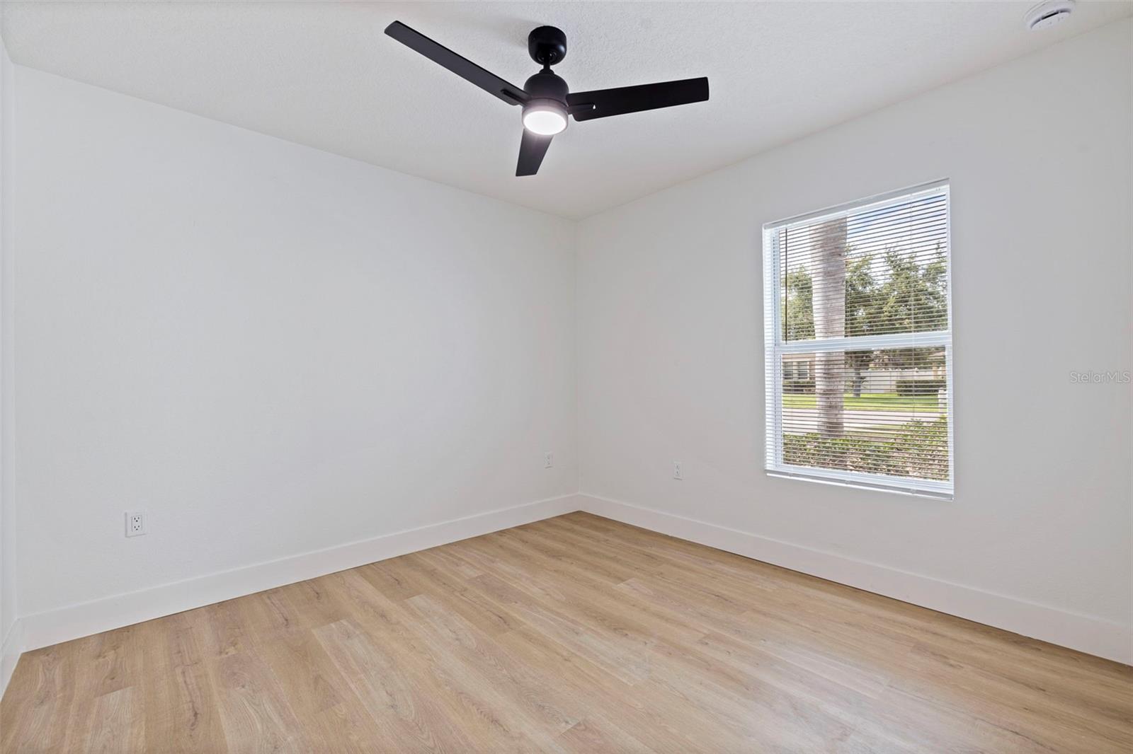 GRACELINE LAKEWOOD SHORES PH III - Residential