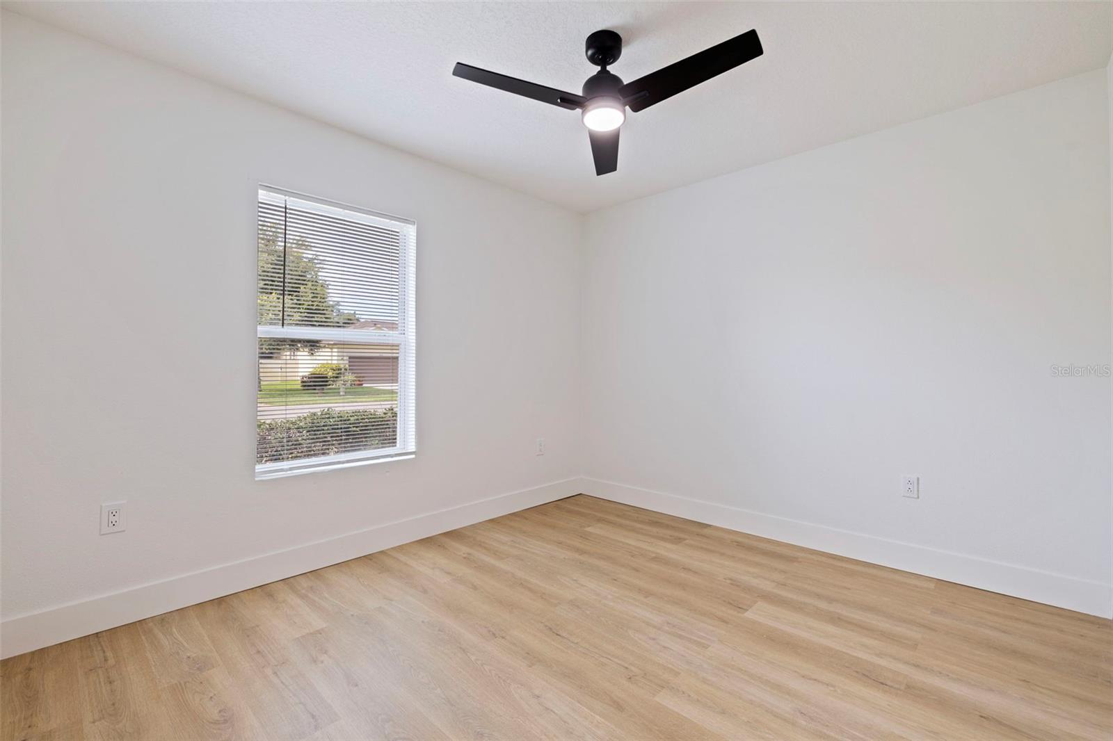 GRACELINE LAKEWOOD SHORES PH III - Residential