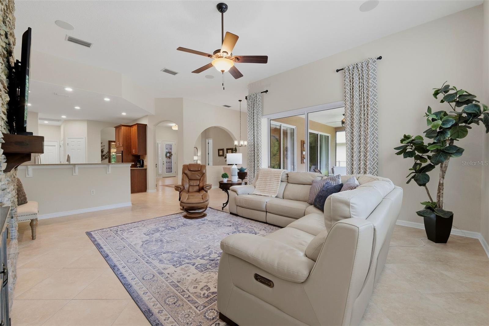 GREY HAWK AT LAKE POLO PH 02 - Residential