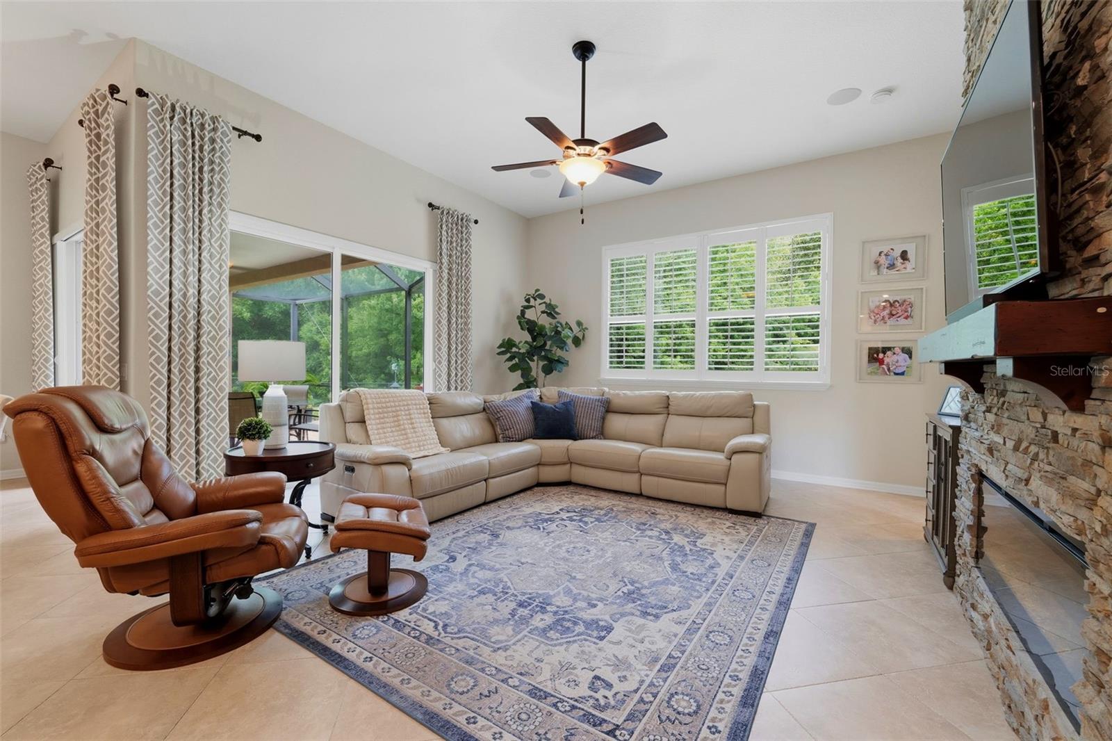 GREY HAWK AT LAKE POLO PH 02 - Residential
