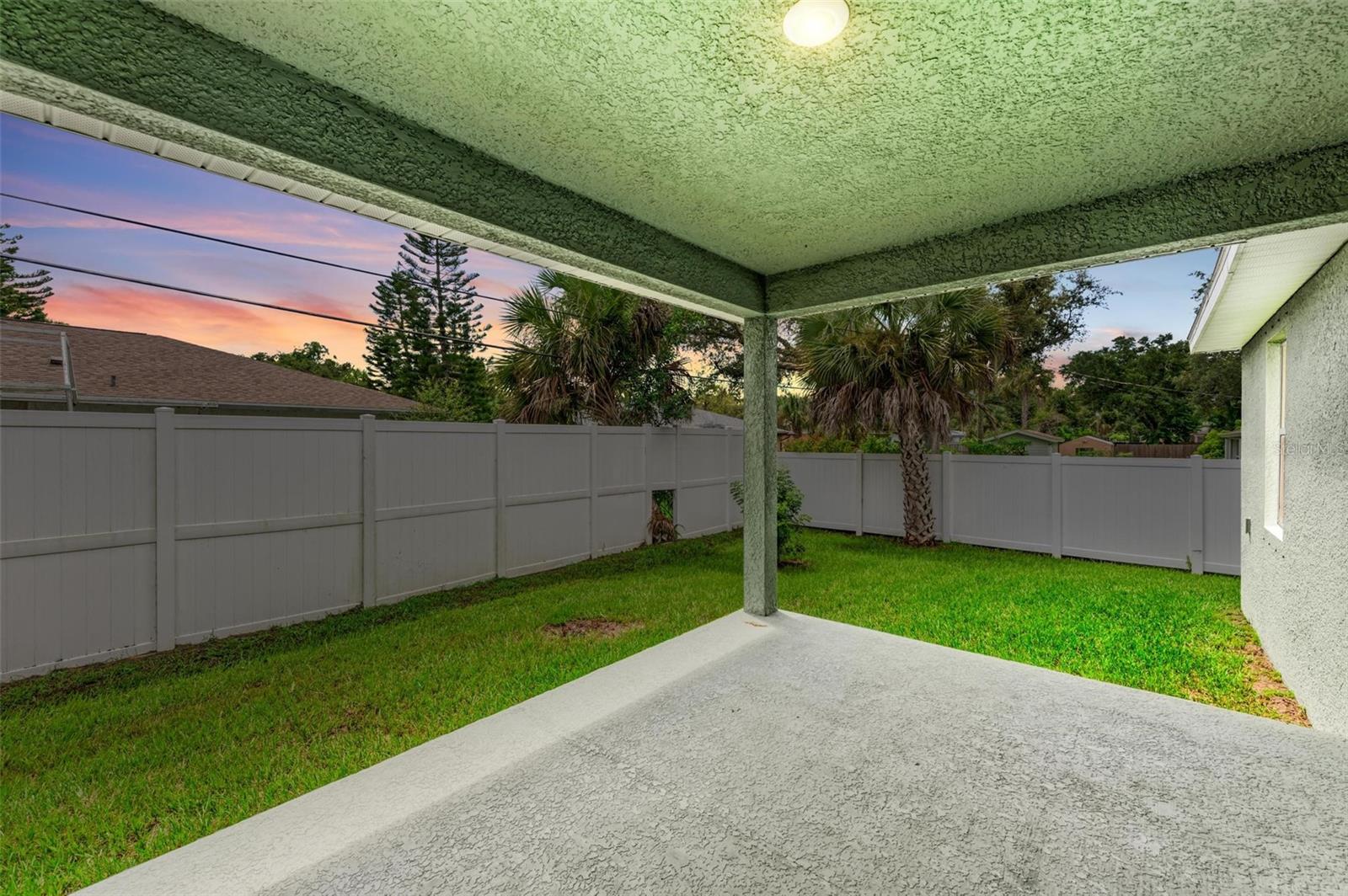 SOUTH VENICE - Residential