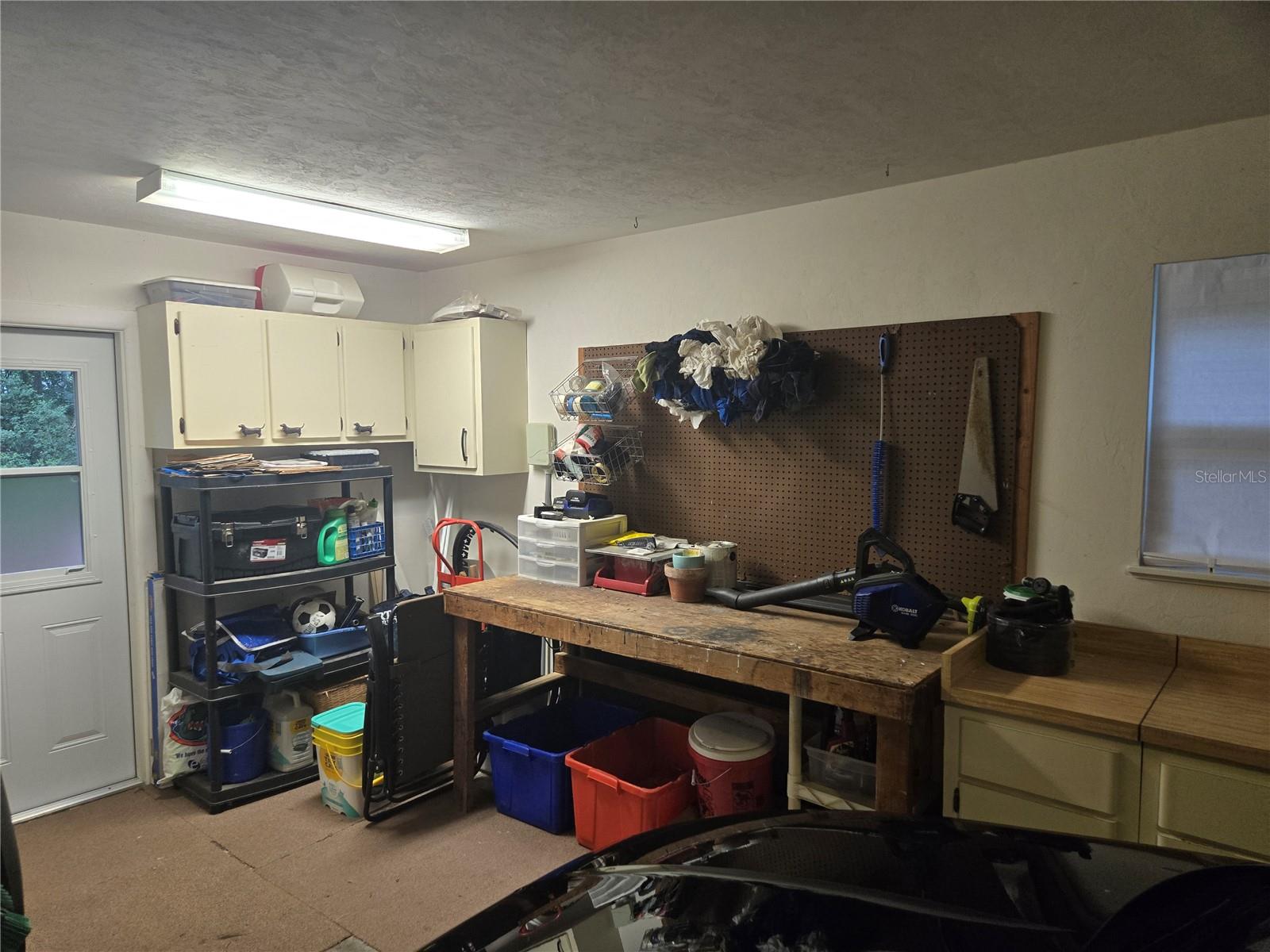 WESTCHESTER MANOR - Residential Lease