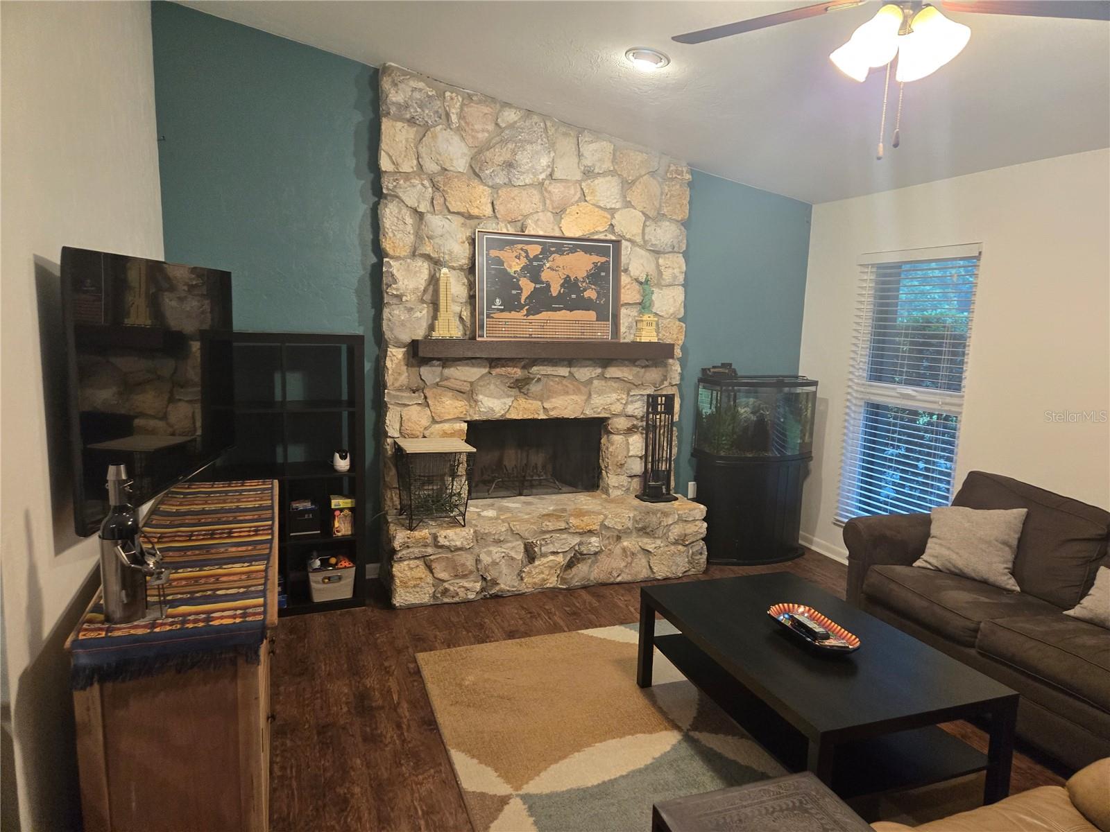 WESTCHESTER MANOR - Residential Lease