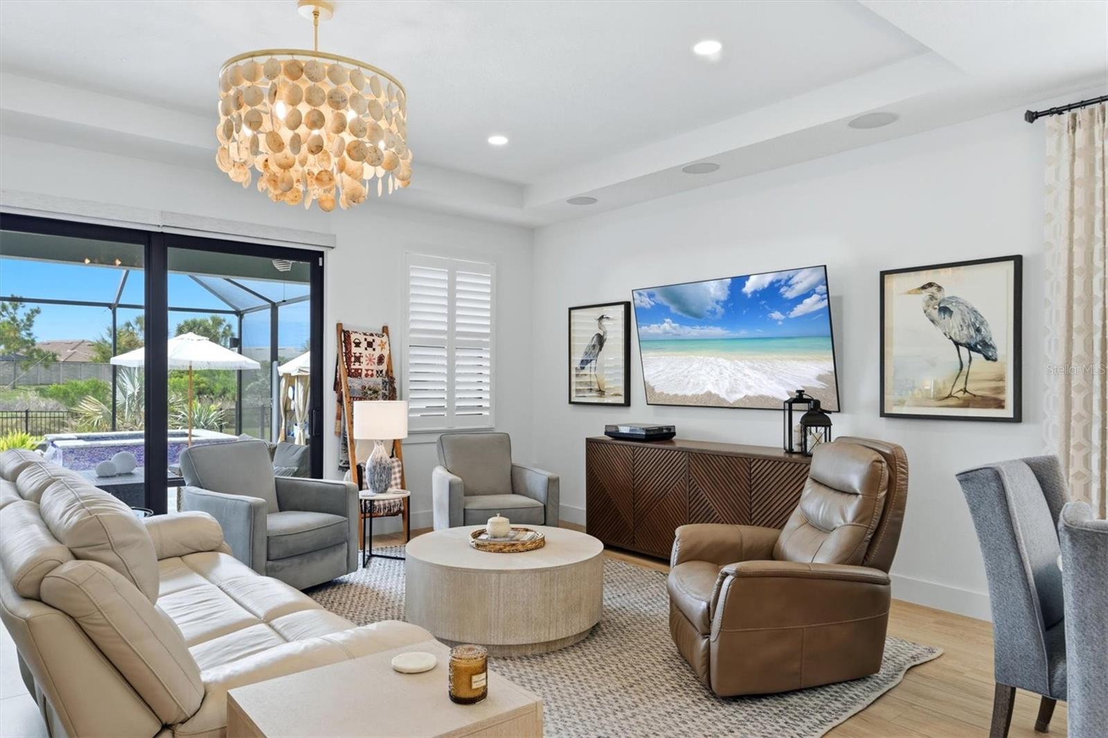 SOLSTICE PH ONE - Residential