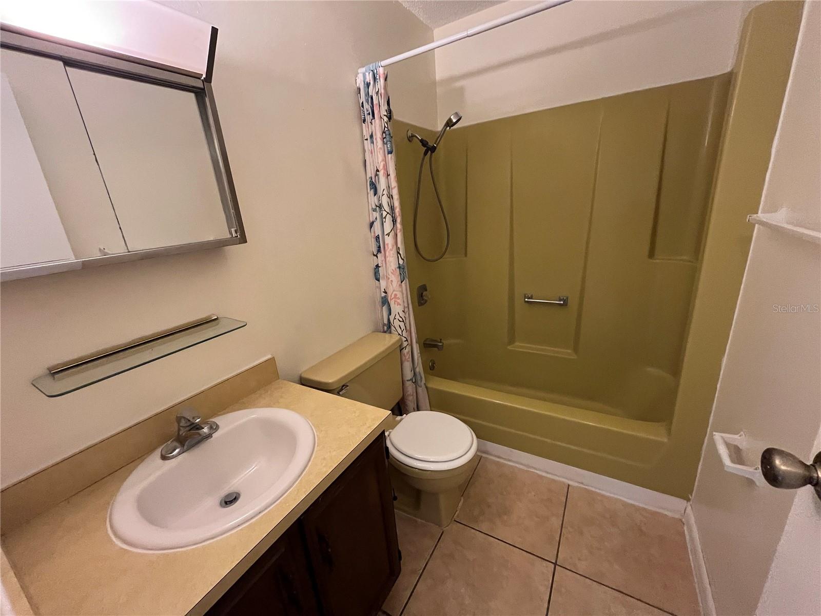 LAKE WALES - Residential Lease