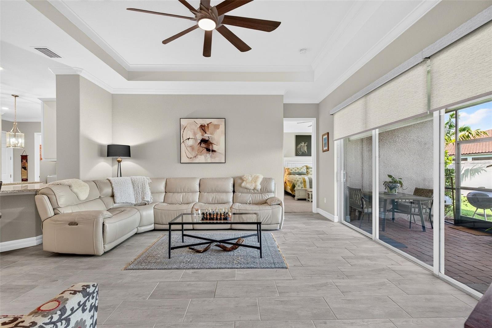 ARBOR GRANDE - Residential