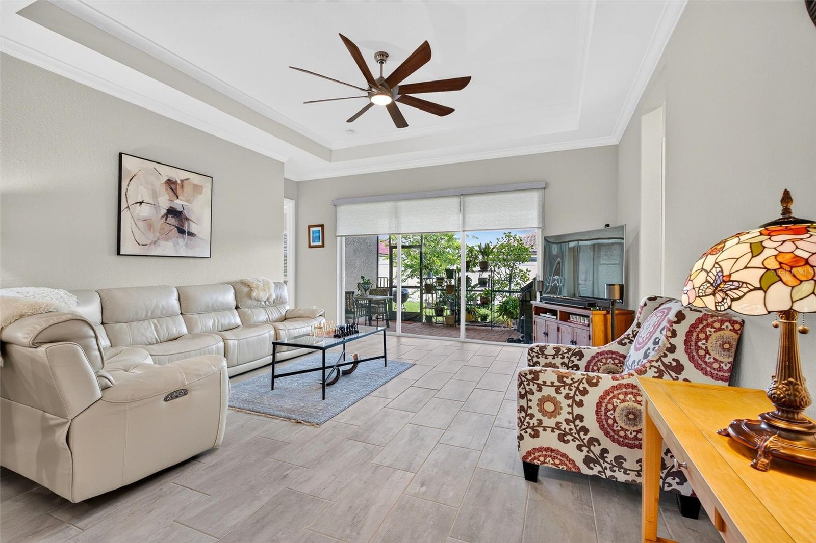 ARBOR GRANDE - Residential