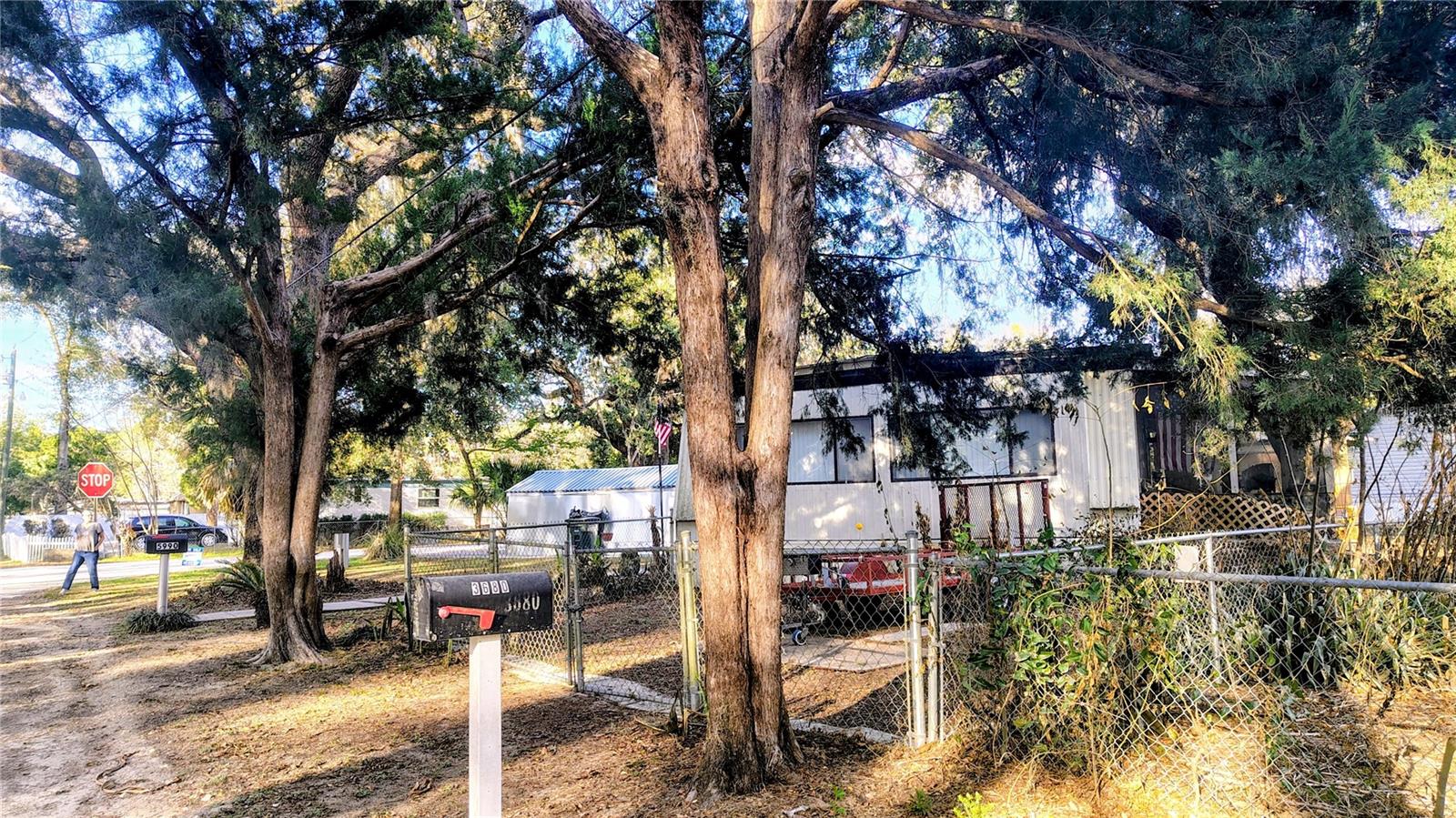 CUSTERS ADD SILVER SPRINGS - Residential