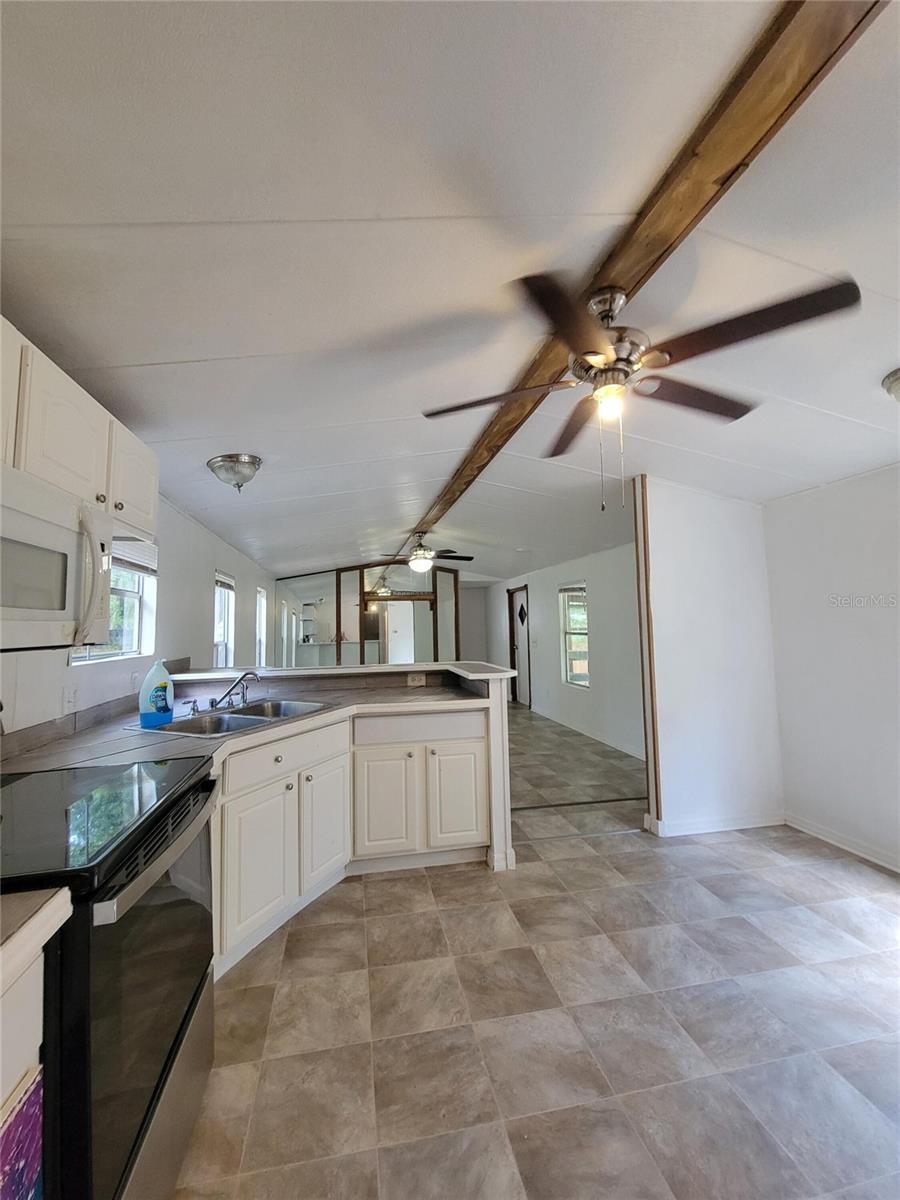SUNCOAST HIGHLANDS UNREC - Residential