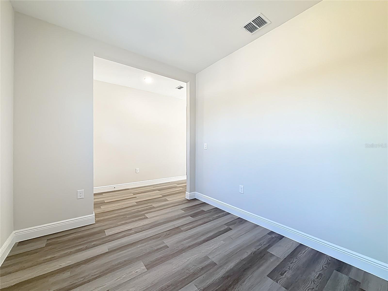1562 - PORT CHARLOTTE SUB 18 - Residential