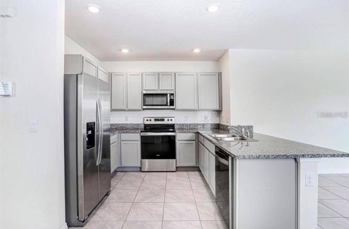EPPERSON RANCH NORTH POD F PH - Residential