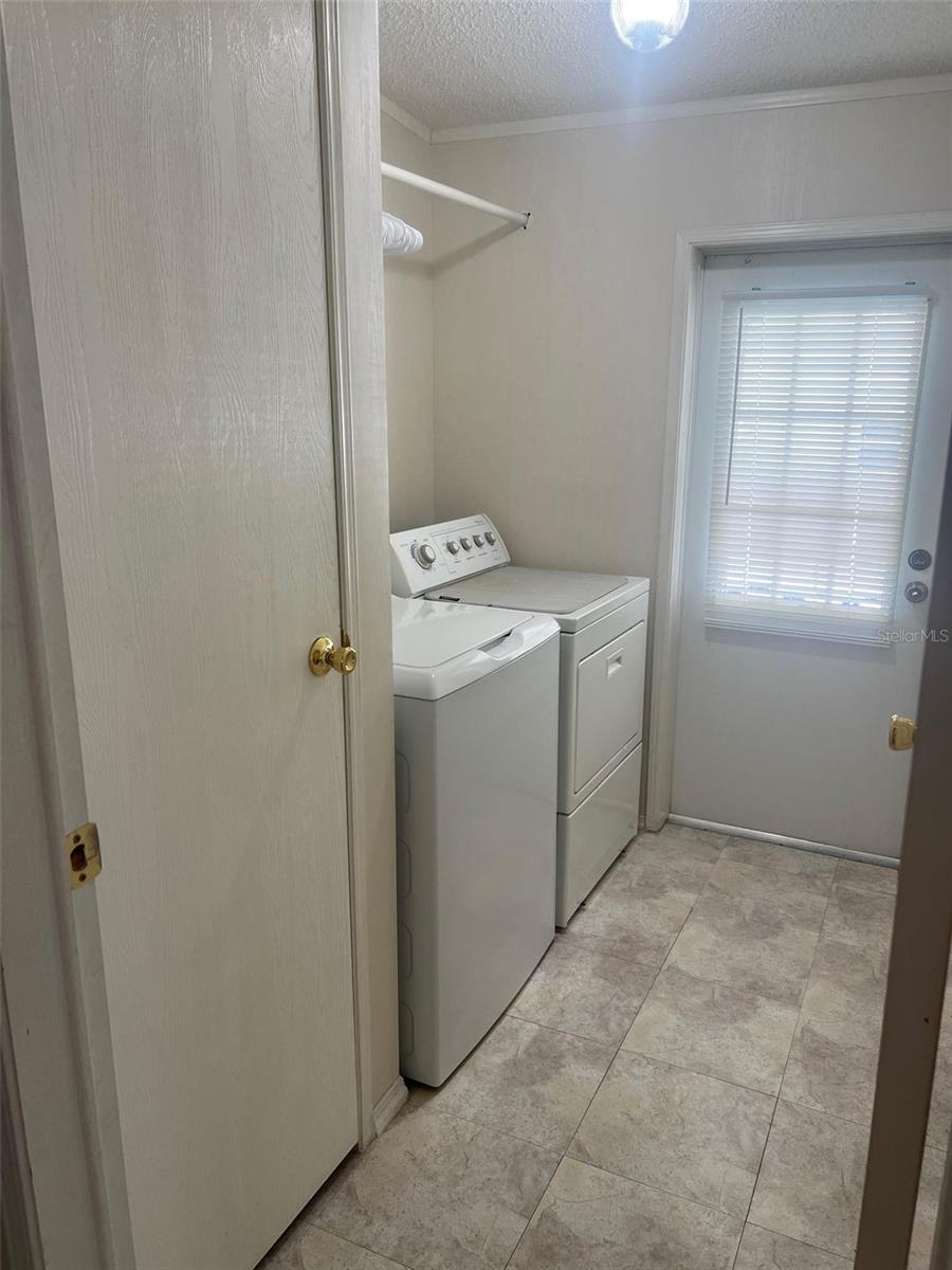 PALM HILL MOBILE HOME PARK UNREC - Residential