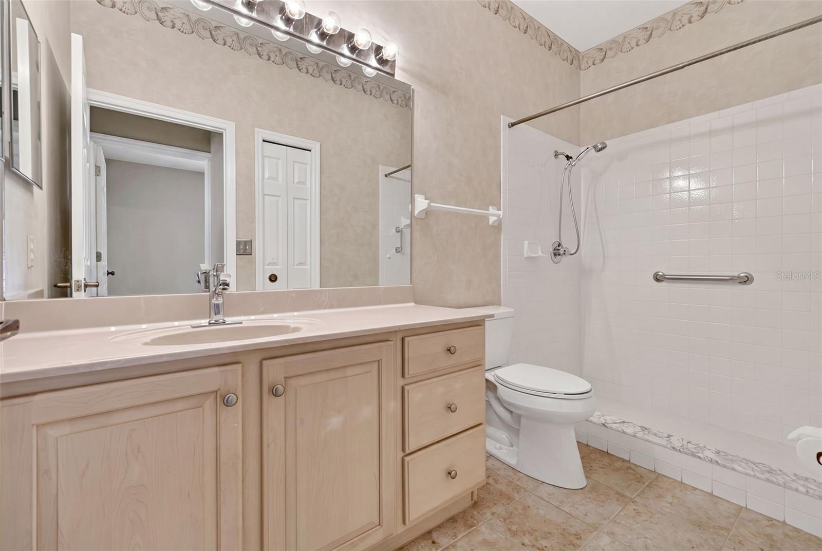 KINGSMILL - Residential