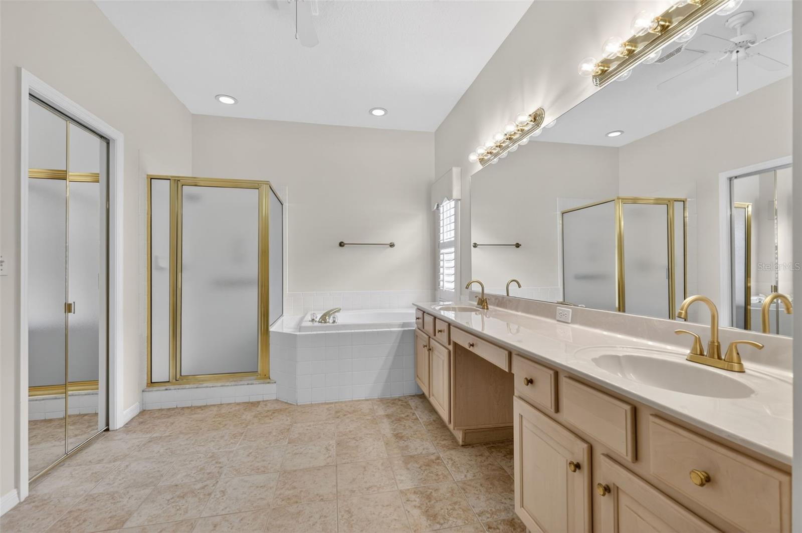 KINGSMILL - Residential