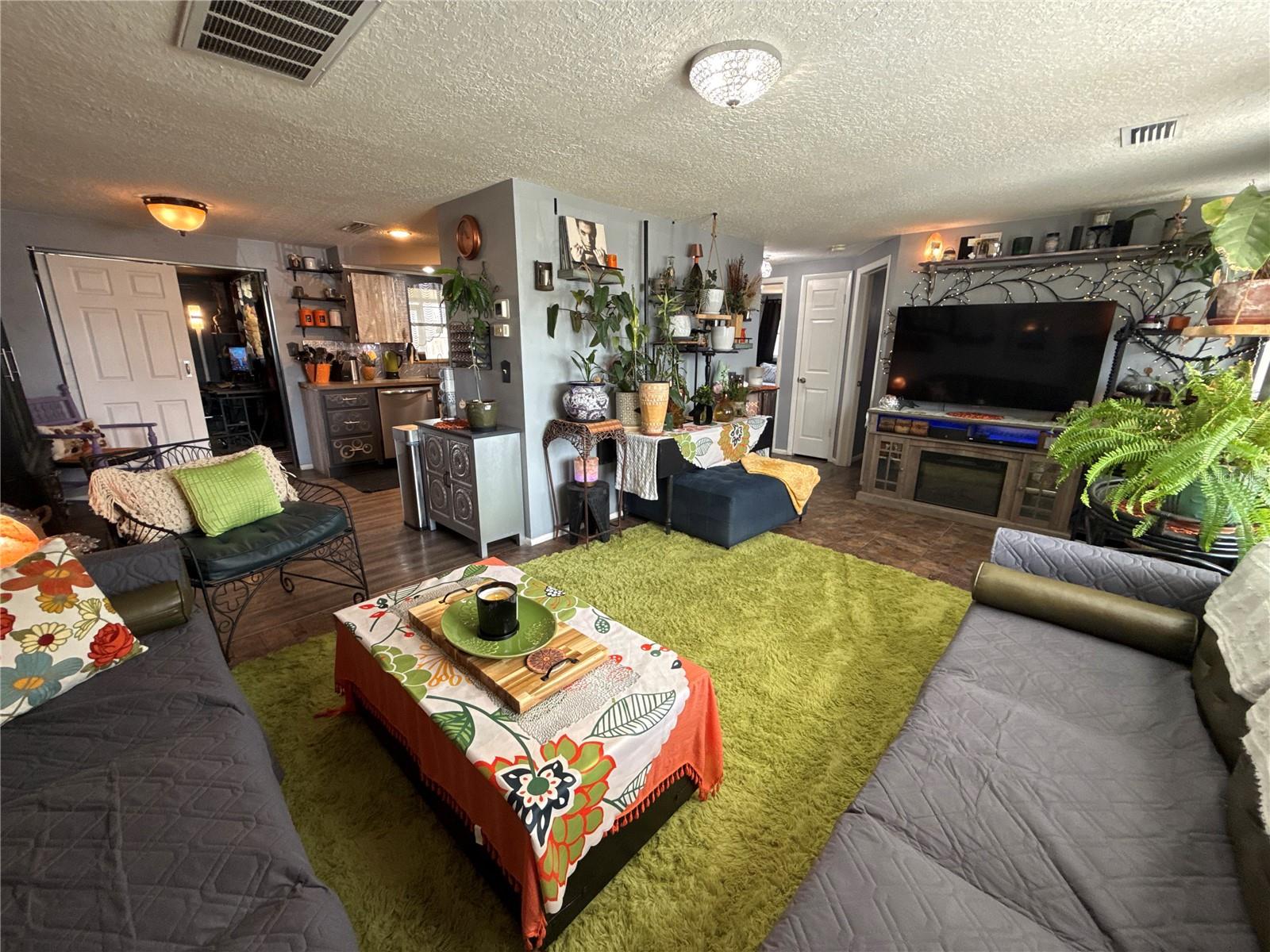 HOLIDAY LAKE ESTATES - Residential