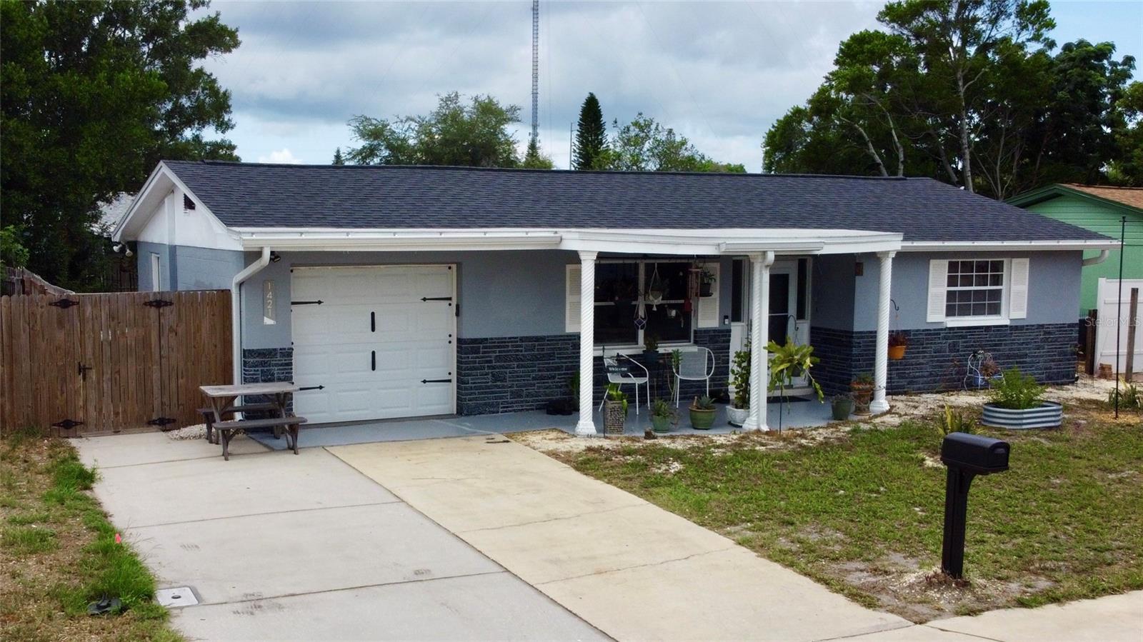 HOLIDAY LAKE ESTATES - Residential