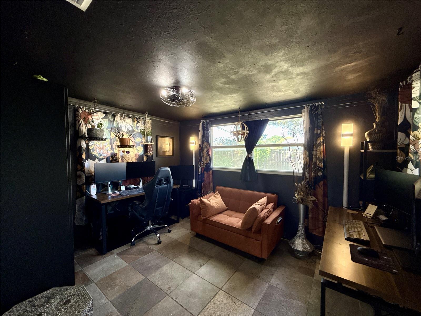 HOLIDAY LAKE ESTATES - Residential