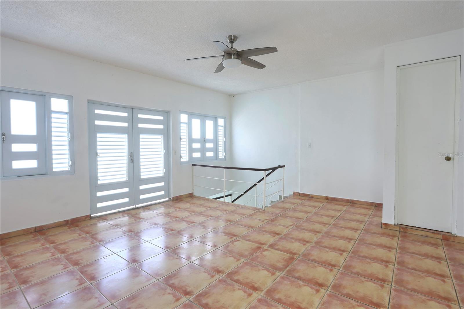 GOBERNADOR PIÑERO - Residential