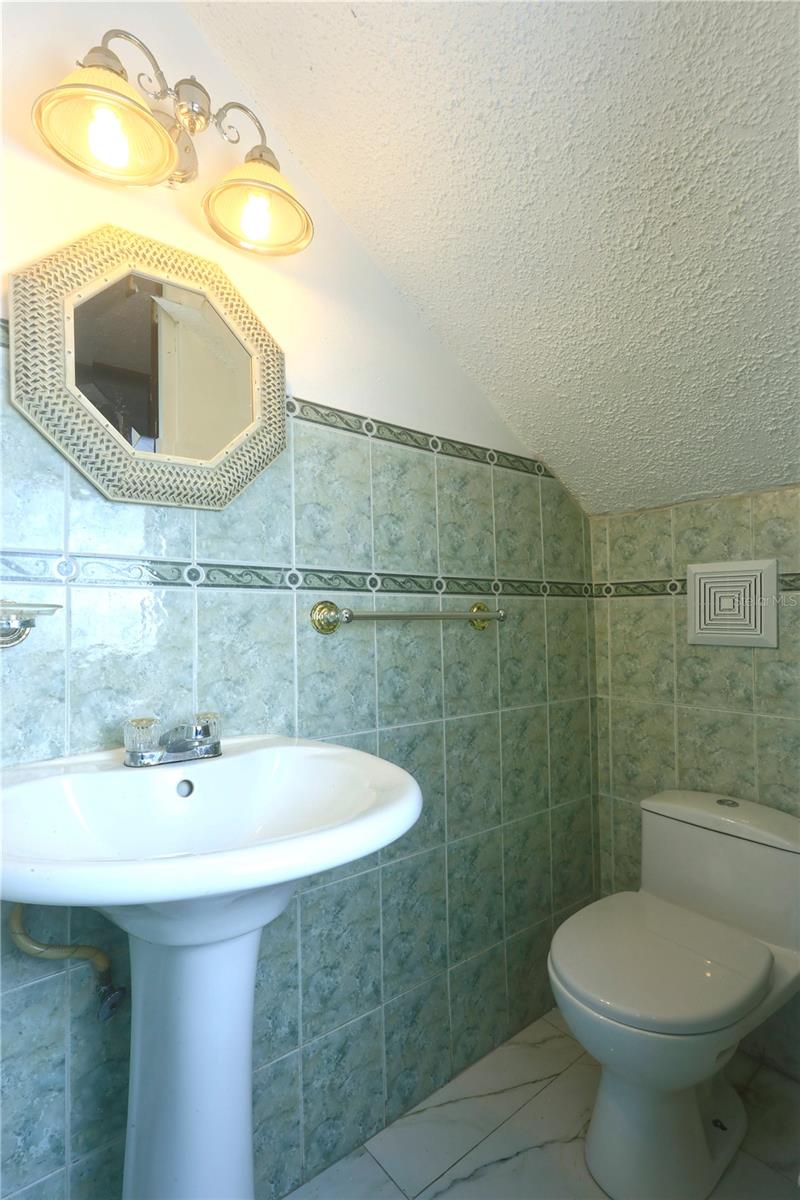 GOBERNADOR PIÑERO - Residential