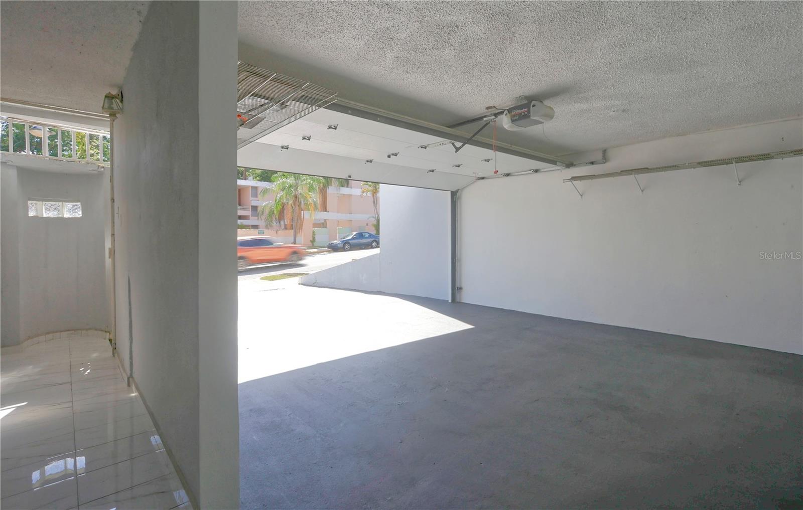GOBERNADOR PIÑERO - Residential