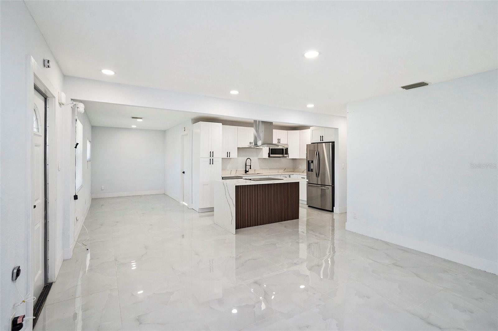 SHOREACRES CENTER - Residential