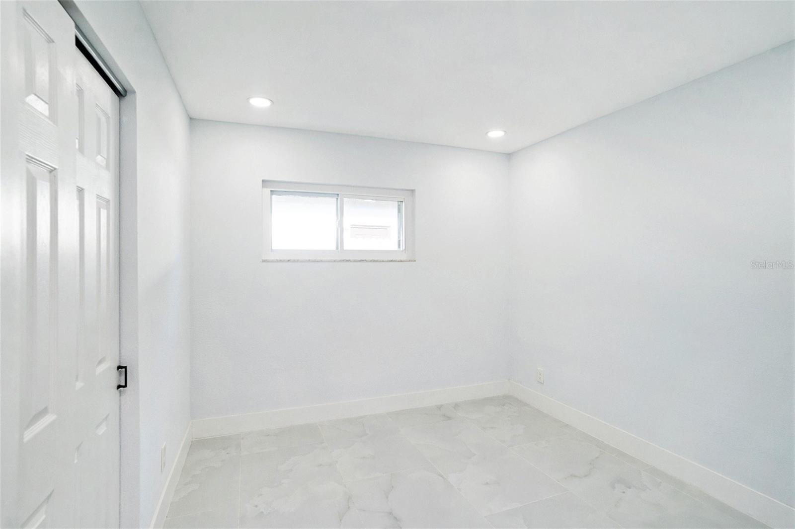 SHOREACRES CENTER - Residential