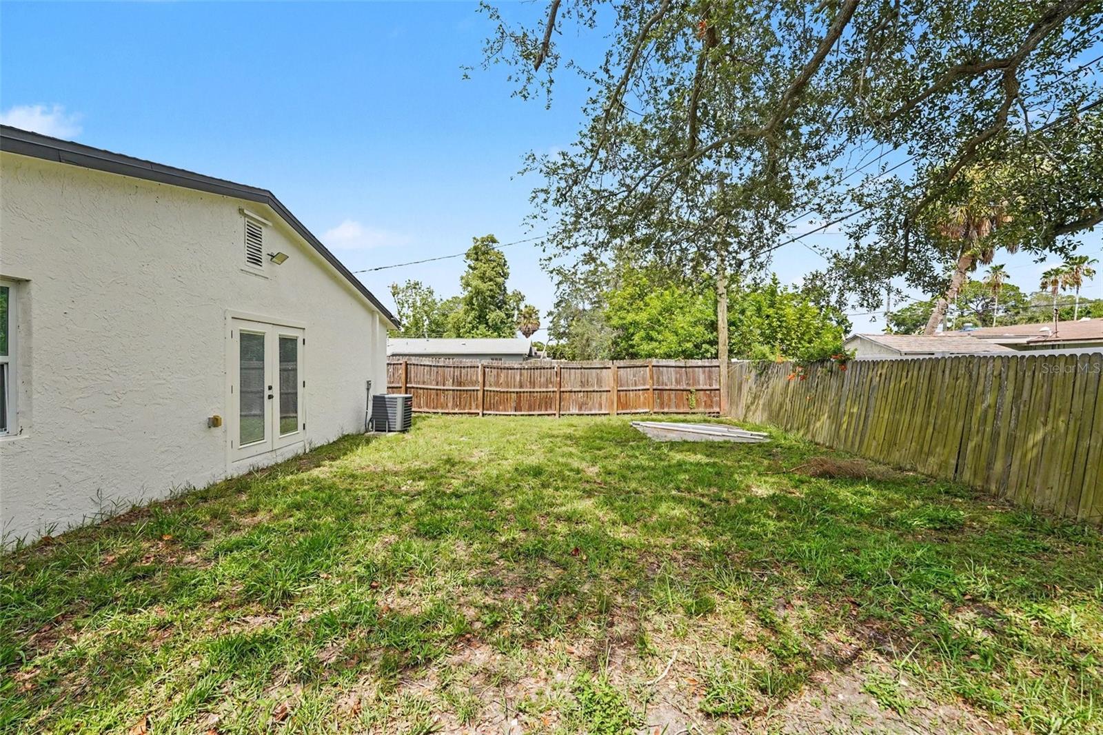 SHOREACRES CENTER - Residential