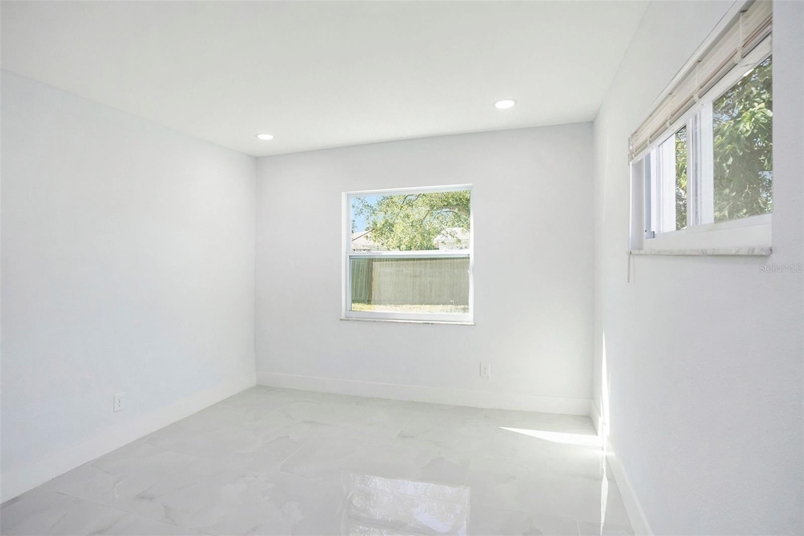 SHOREACRES CENTER - Residential