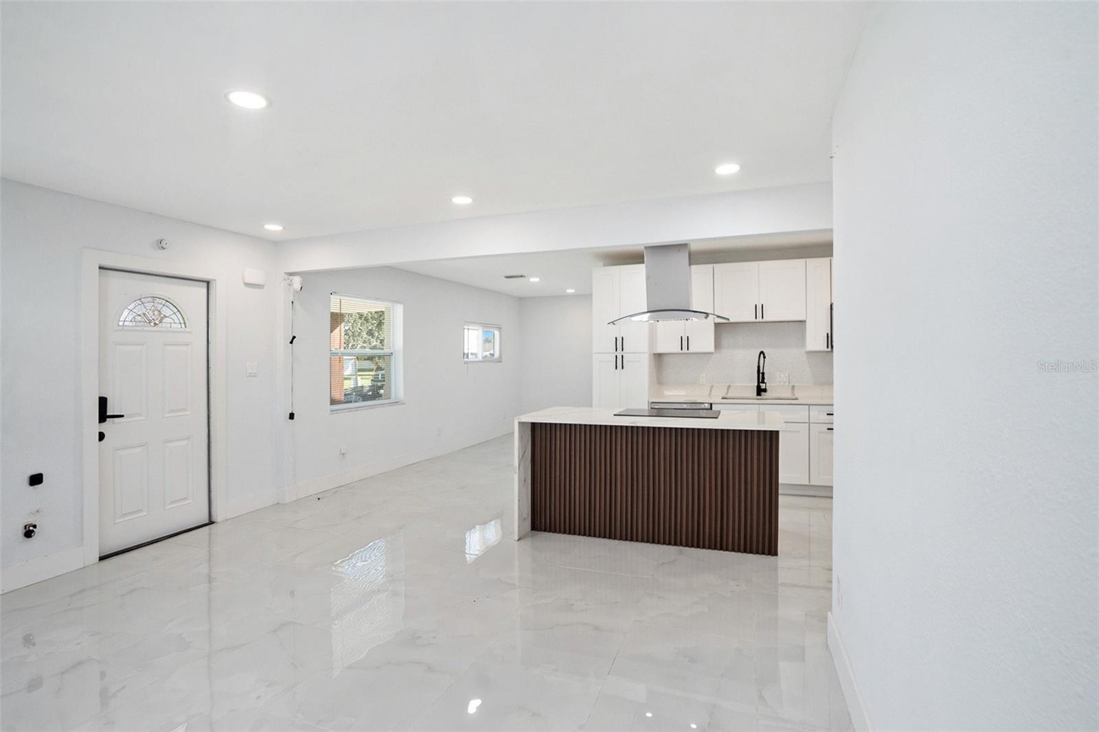 SHOREACRES CENTER - Residential